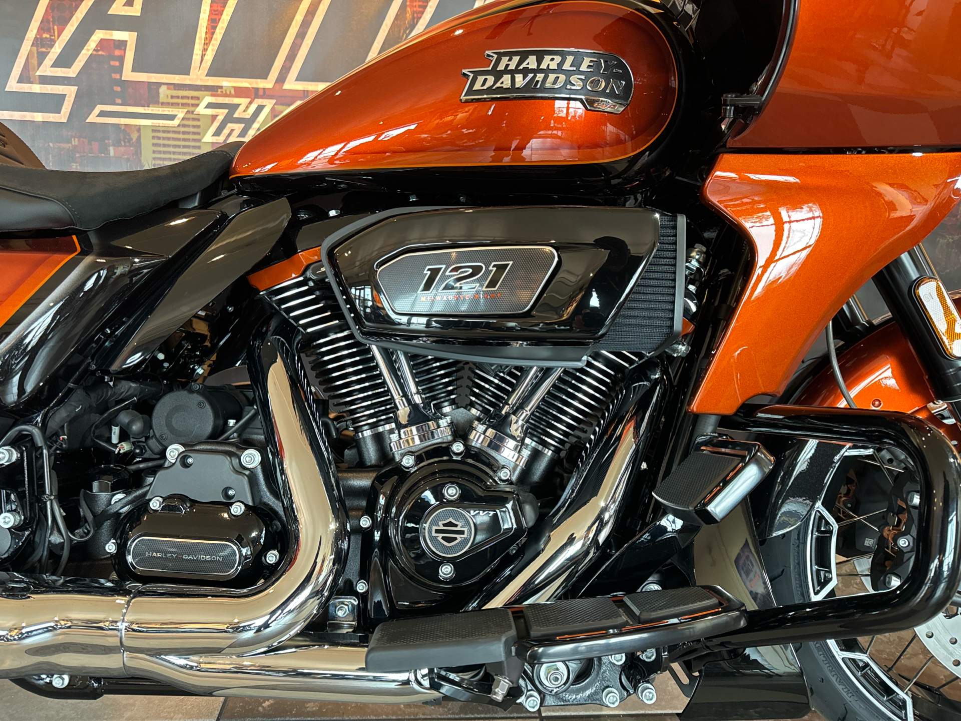 2023 Harley-Davidson CVO™ Road Glide® in Baldwin Park, California - Photo 3
