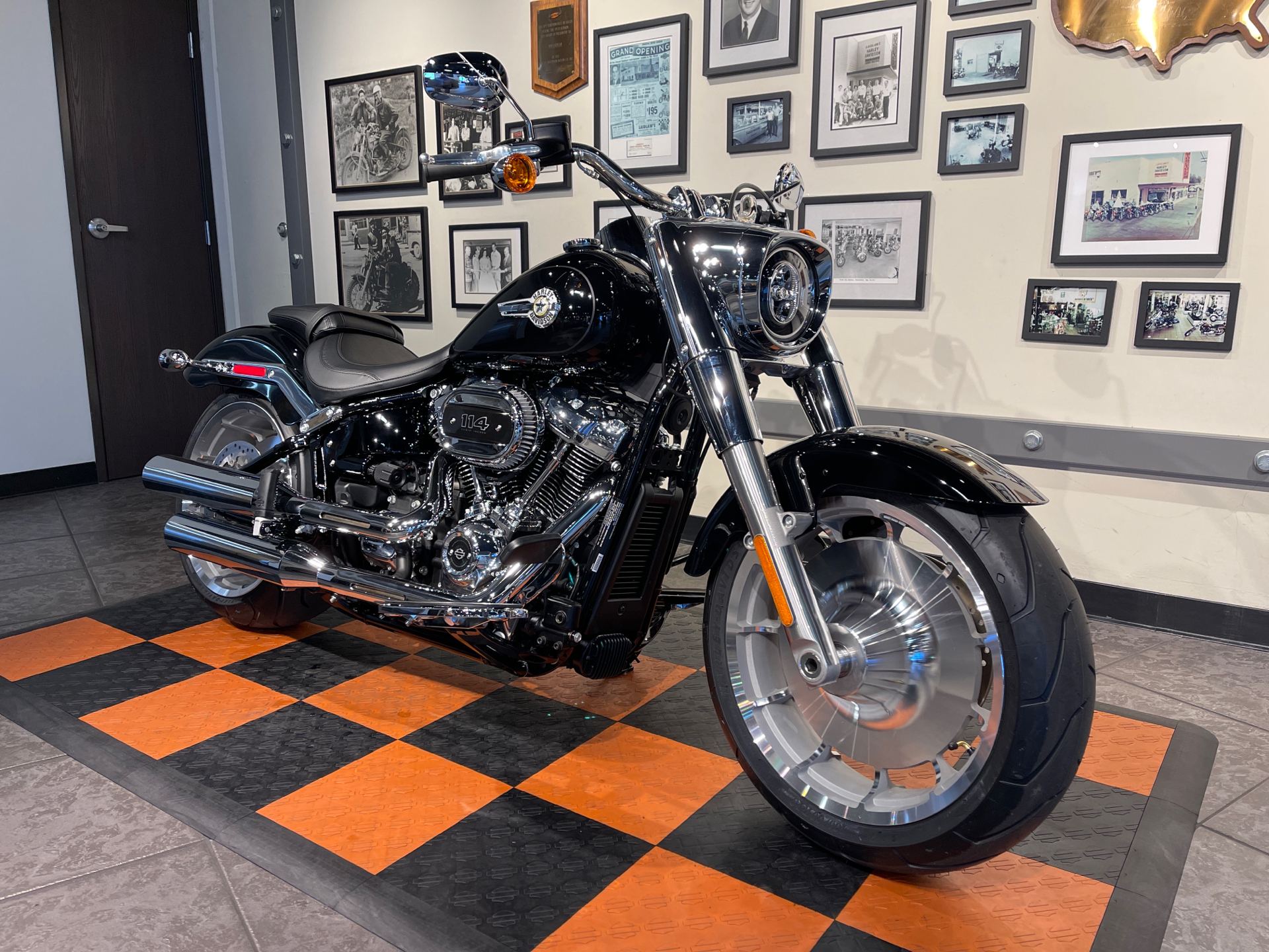 2022 Harley-Davidson® Fat Boy® 114 in Baldwin Park, California - Photo 2