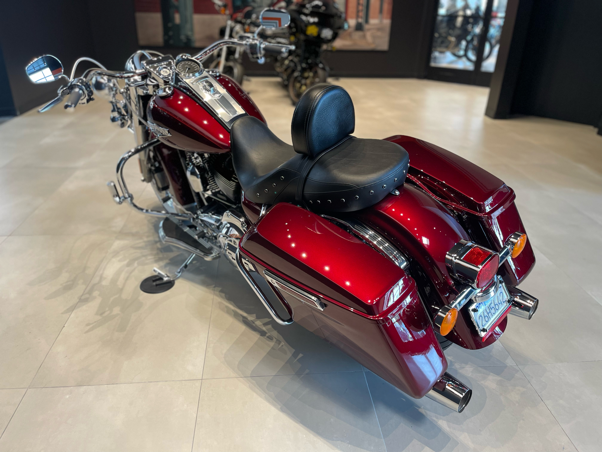 2014 Harley-Davidson Road King® in Baldwin Park, California - Photo 5