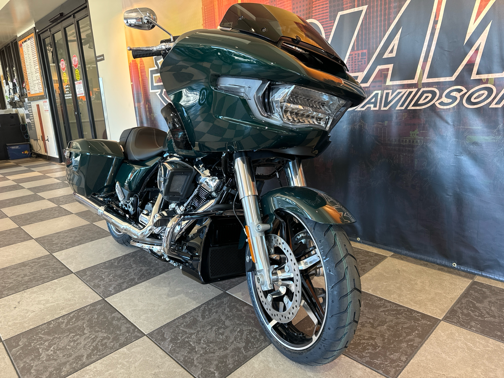 2024 Harley-Davidson Road Glide® in Baldwin Park, California - Photo 2