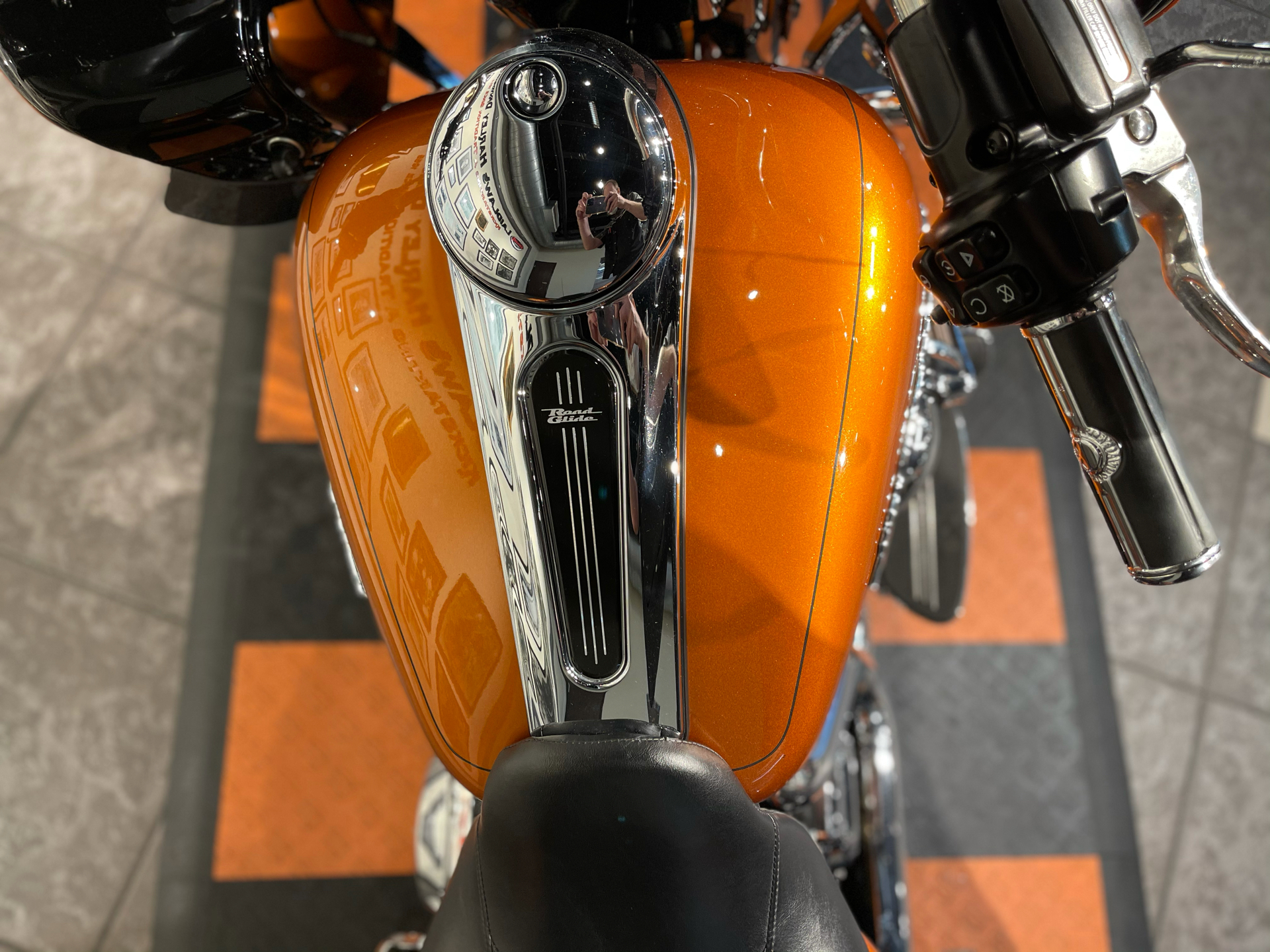 2015 Harley-Davidson® Road Glide® Special in Baldwin Park, California - Photo 13