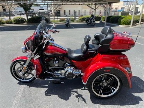 2021 Harley-Davidson CVO™ Tri Glide® in Baldwin Park, California - Photo 7