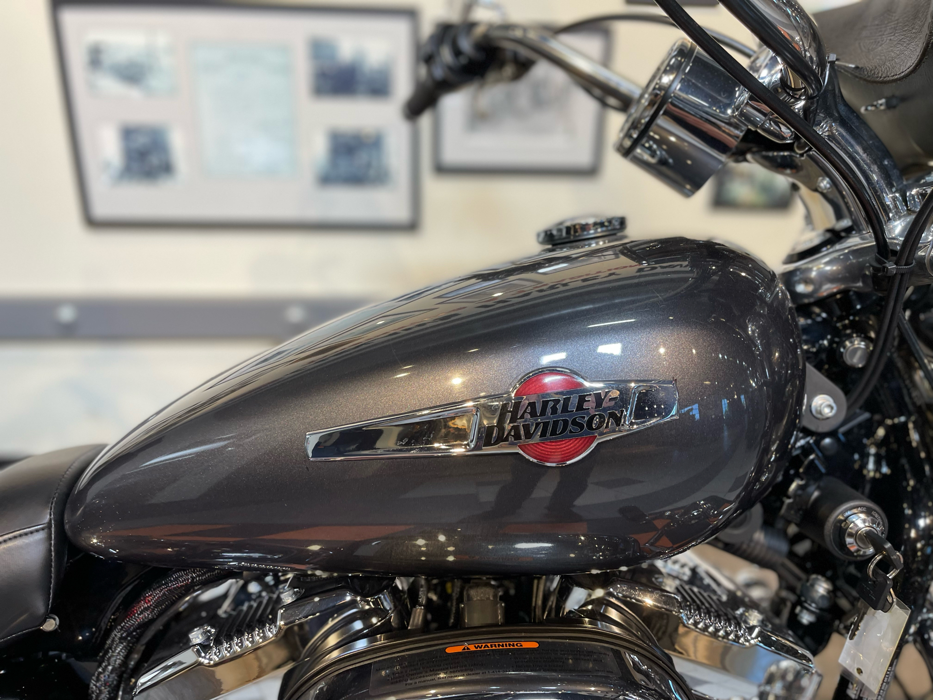 2017 Harley-Davidson 1200 Custom in Baldwin Park, California - Photo 9
