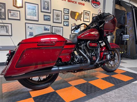 2023 Harley-Davidson Road Glide® Anniversary in Baldwin Park, California - Photo 6