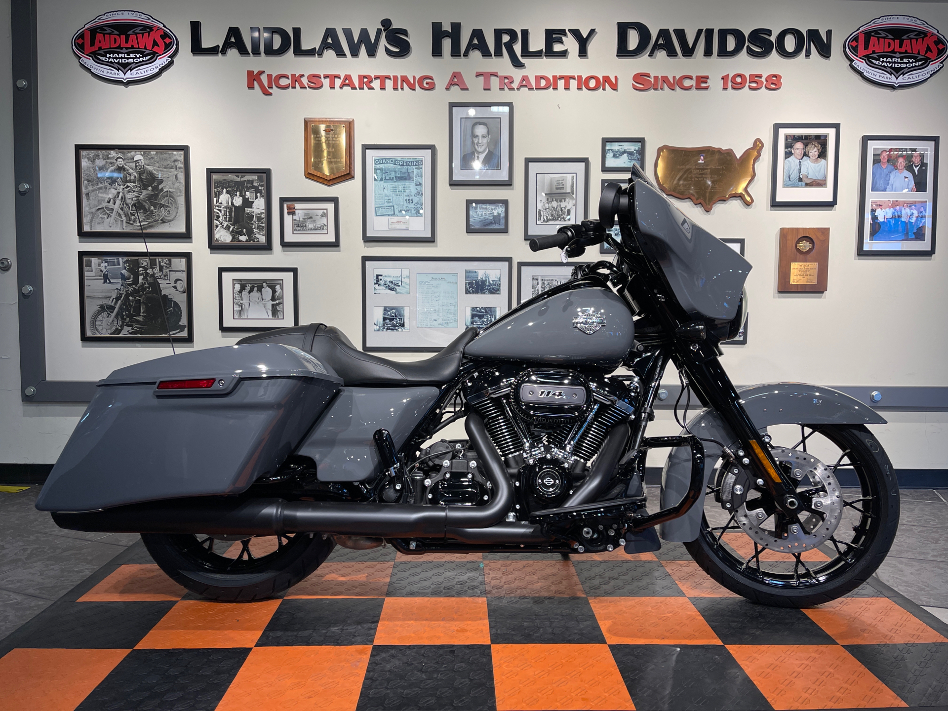 2022 Harley-Davidson® Street Glide® Special in Baldwin Park, California - Photo 1