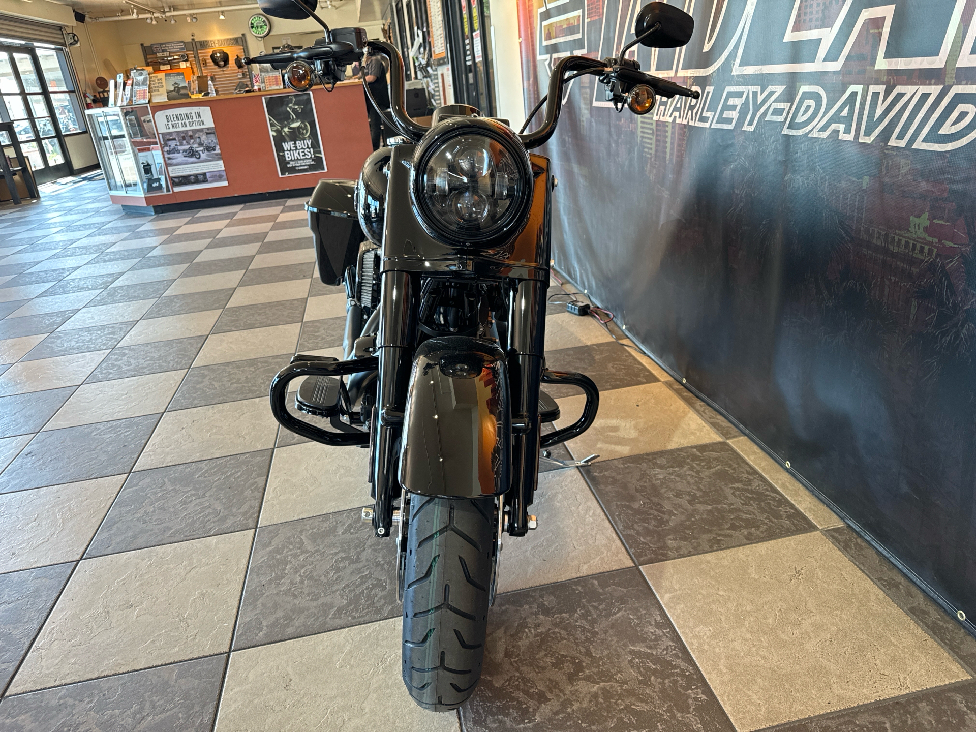 2024 Harley-Davidson Road King® Special in Baldwin Park, California - Photo 10