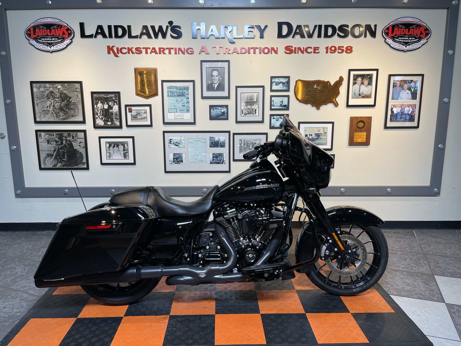2019 Harley-Davidson Street Glide® Special in Baldwin Park, California - Photo 1