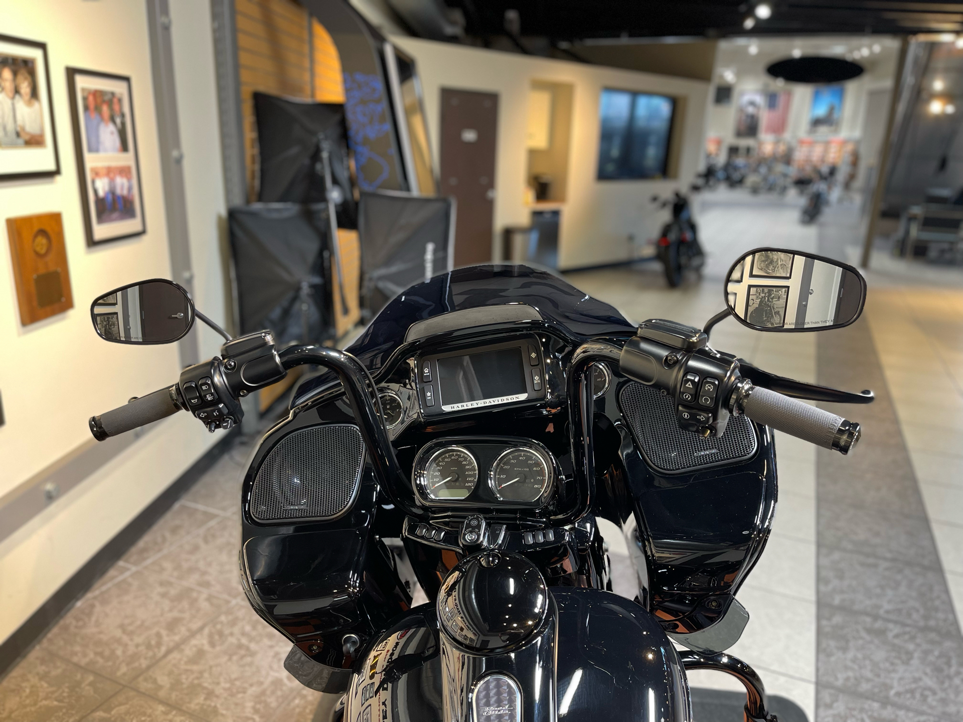 2018 Harley-Davidson Road Glide® Special in Baldwin Park, California - Photo 14