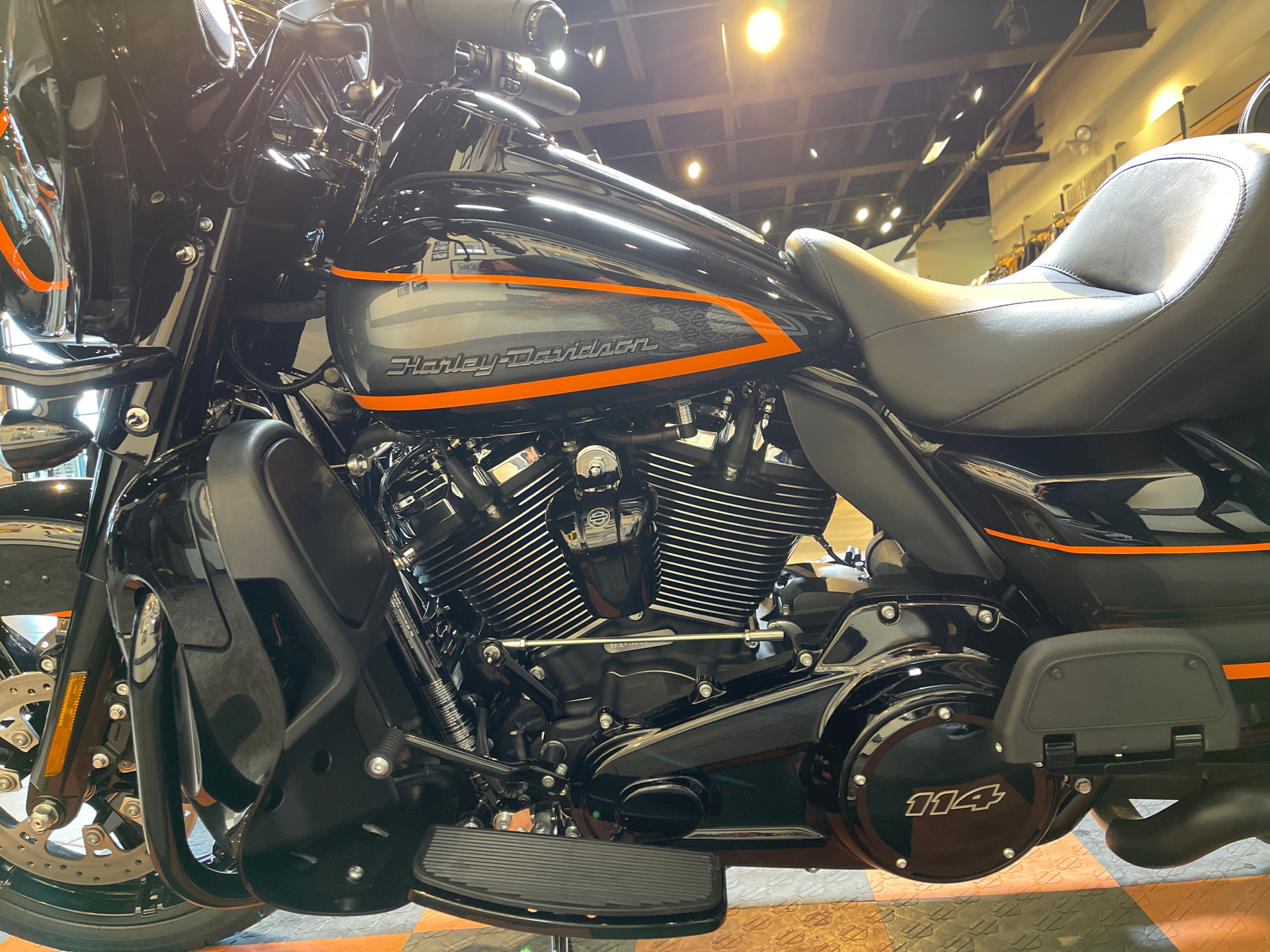 2022 Harley-Davidson Ultra Limited in Baldwin Park, California - Photo 8