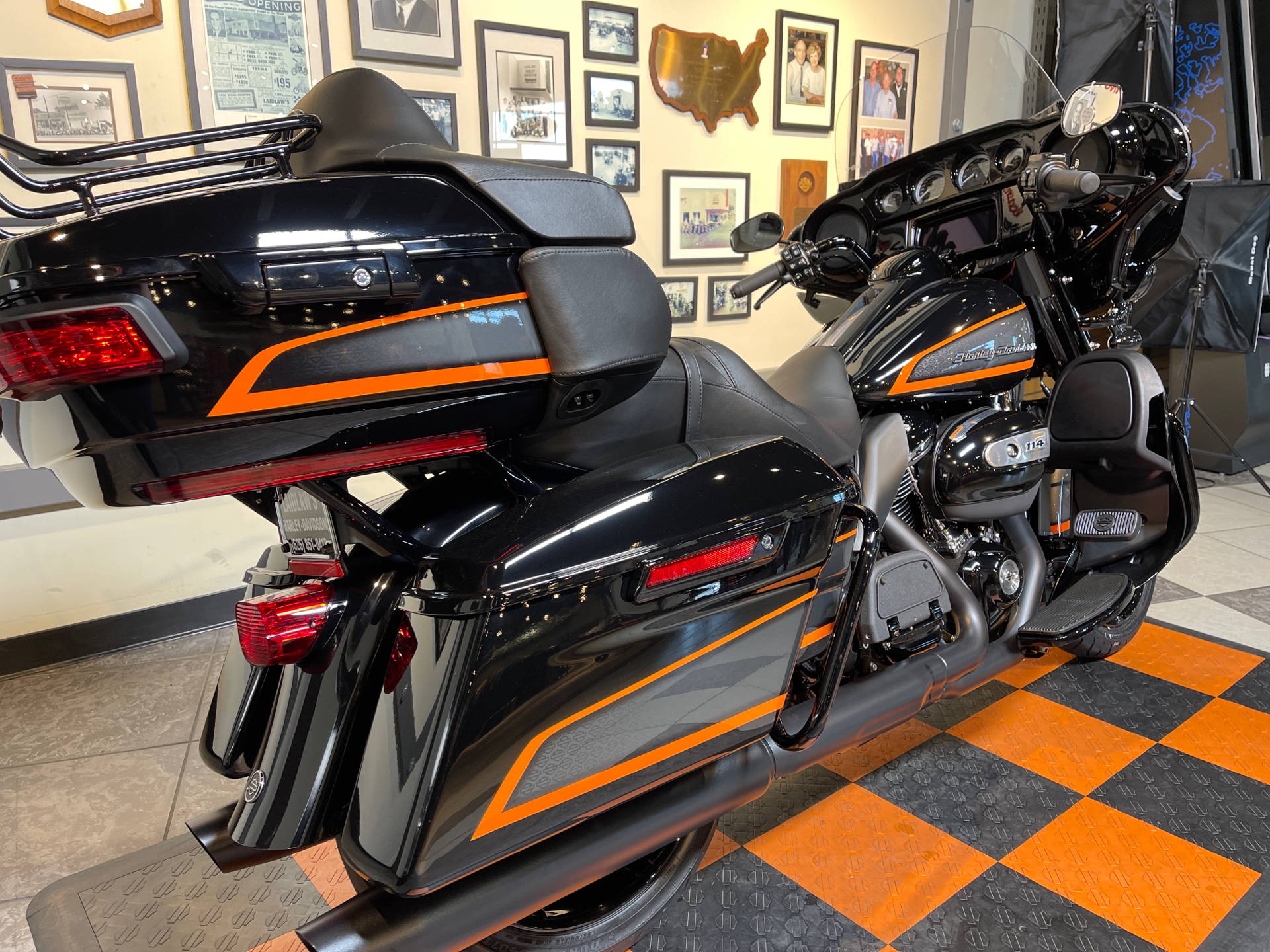 2022 Harley-Davidson Ultra Limited in Baldwin Park, California - Photo 12