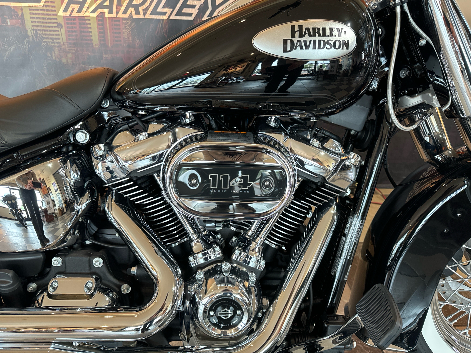 2024 Harley-Davidson Heritage Classic 114 in Baldwin Park, California - Photo 3