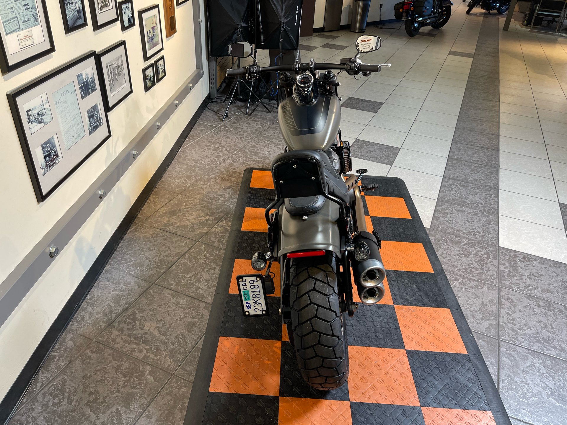2018 Harley-Davidson Fat Bob® 114 in Baldwin Park, California - Photo 3