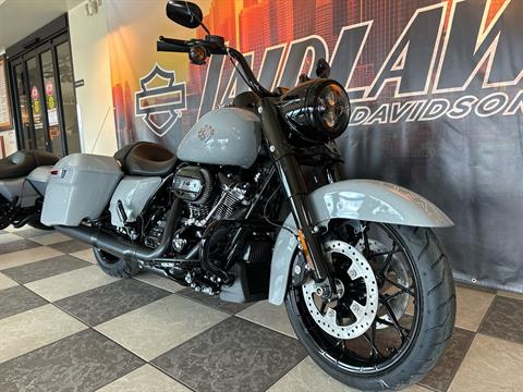 2024 Harley-Davidson Road King® Special in Baldwin Park, California - Photo 2
