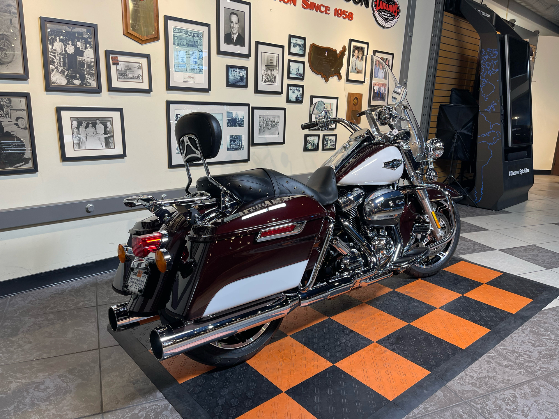 2021 Harley-Davidson Road King® in Baldwin Park, California - Photo 2