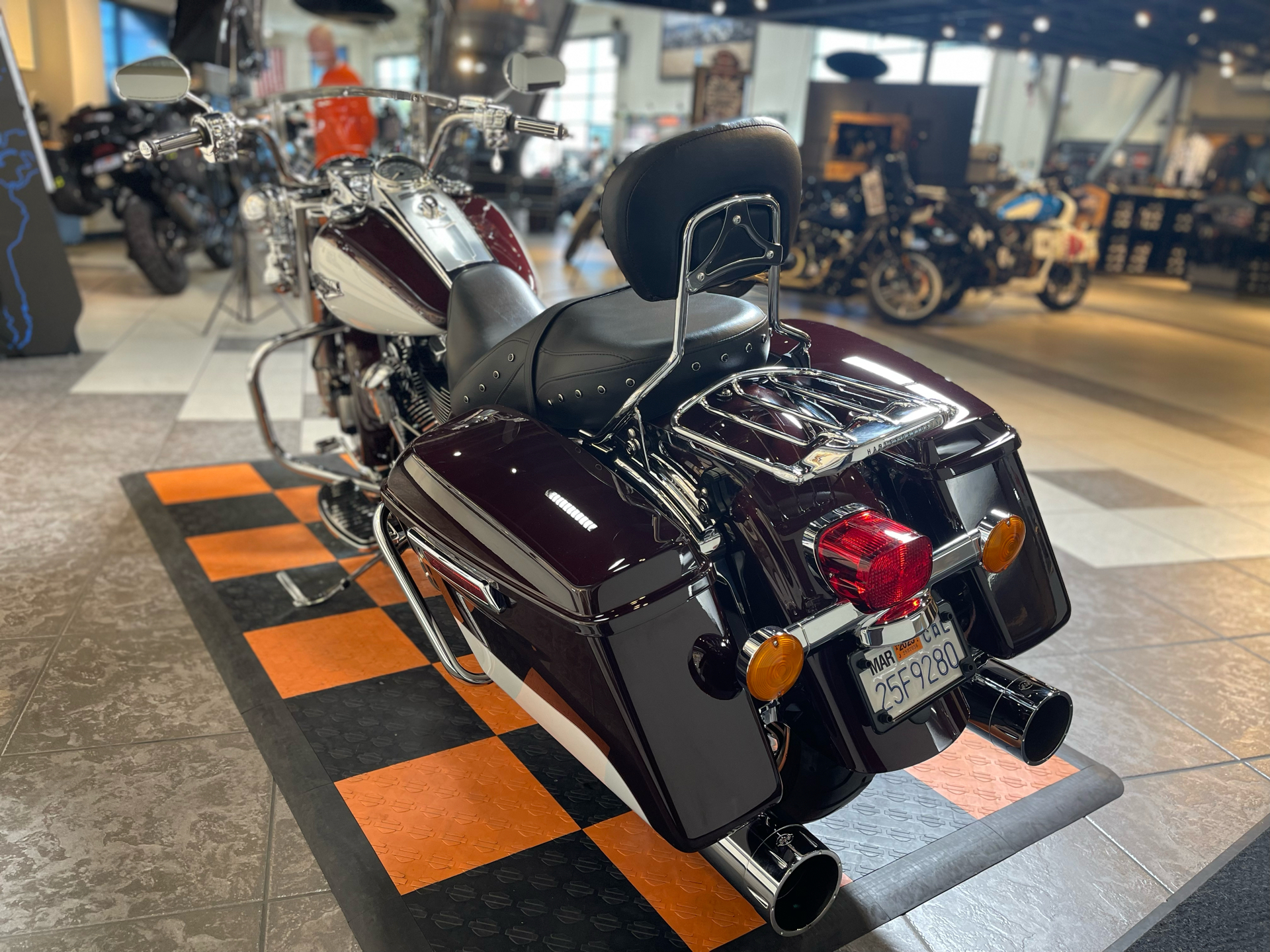 2021 Harley-Davidson Road King® in Baldwin Park, California - Photo 4