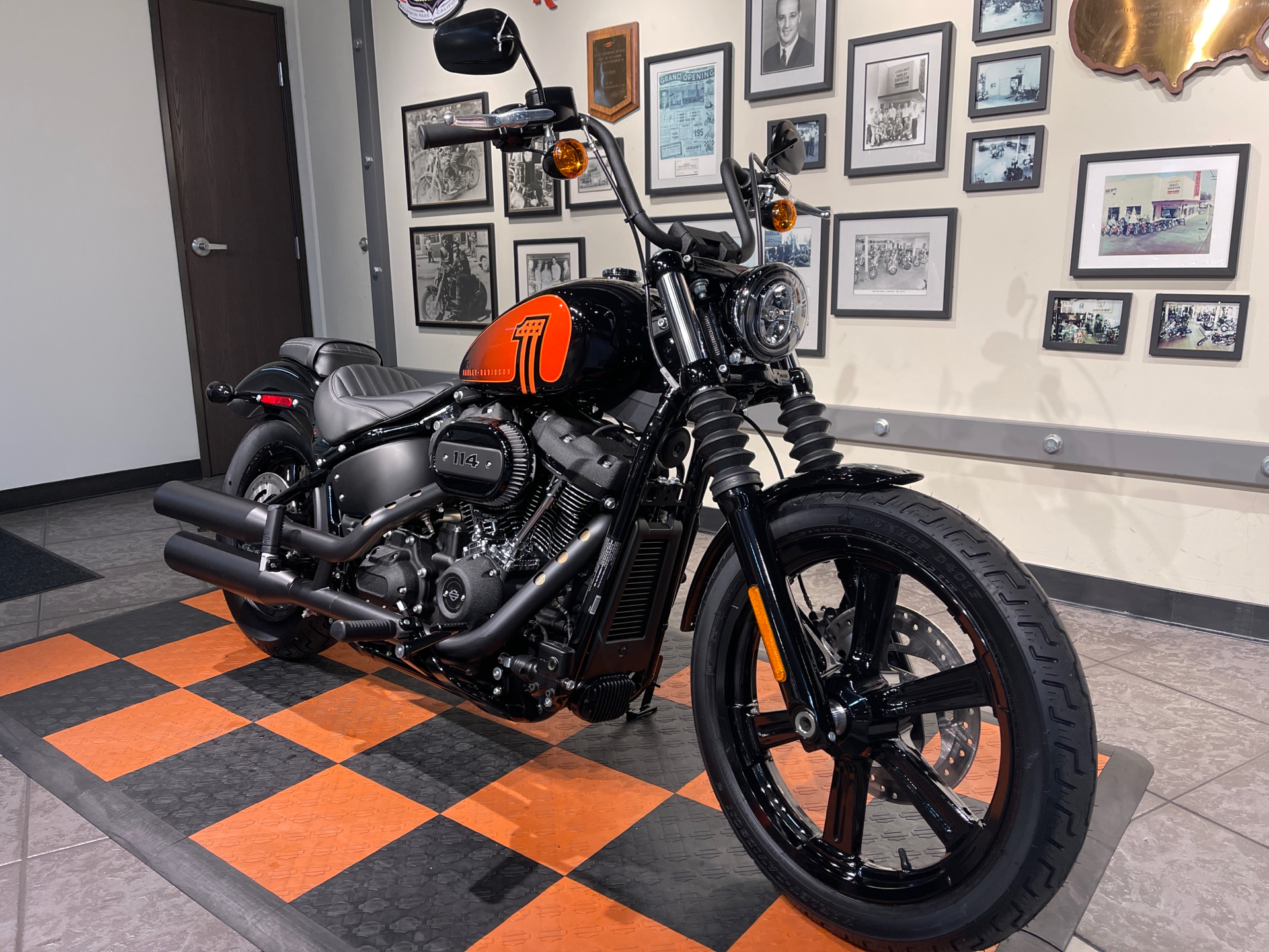2022 Harley-Davidson Street Bob® 114 in Baldwin Park, California - Photo 2