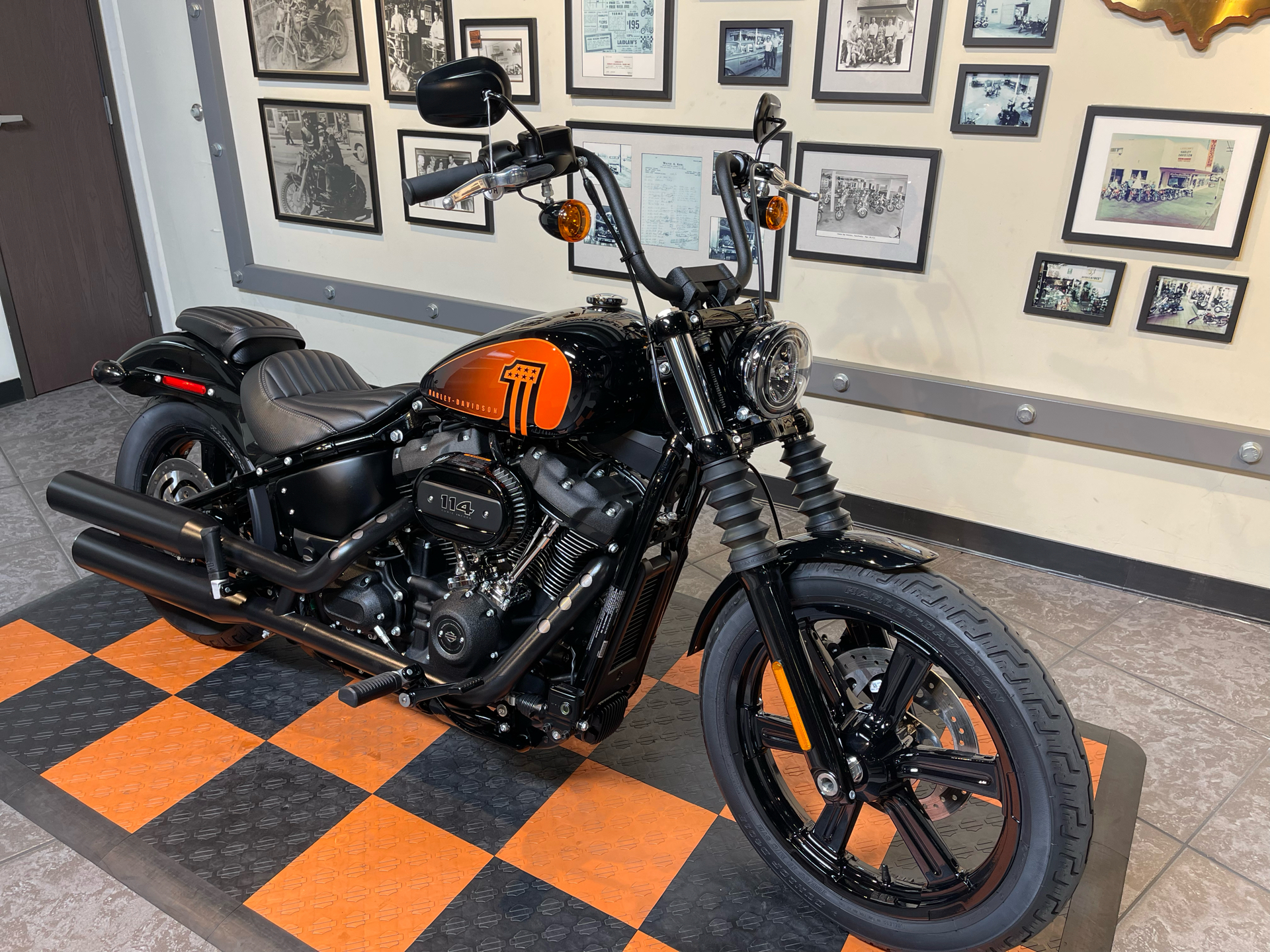2022 Harley-Davidson Street Bob® 114 in Baldwin Park, California - Photo 8