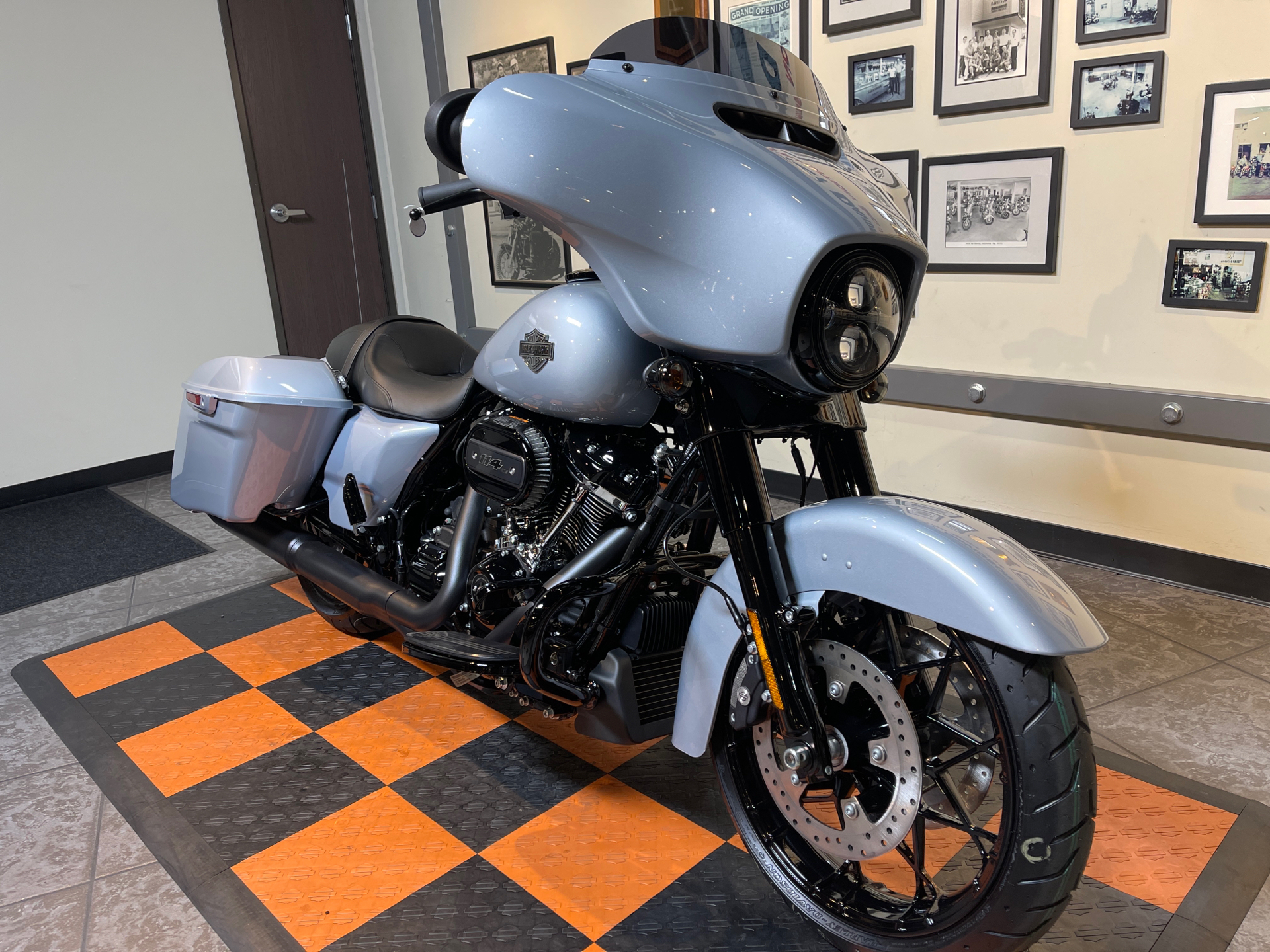 2023 Harley-Davidson Street Glide® Special in Baldwin Park, California - Photo 12