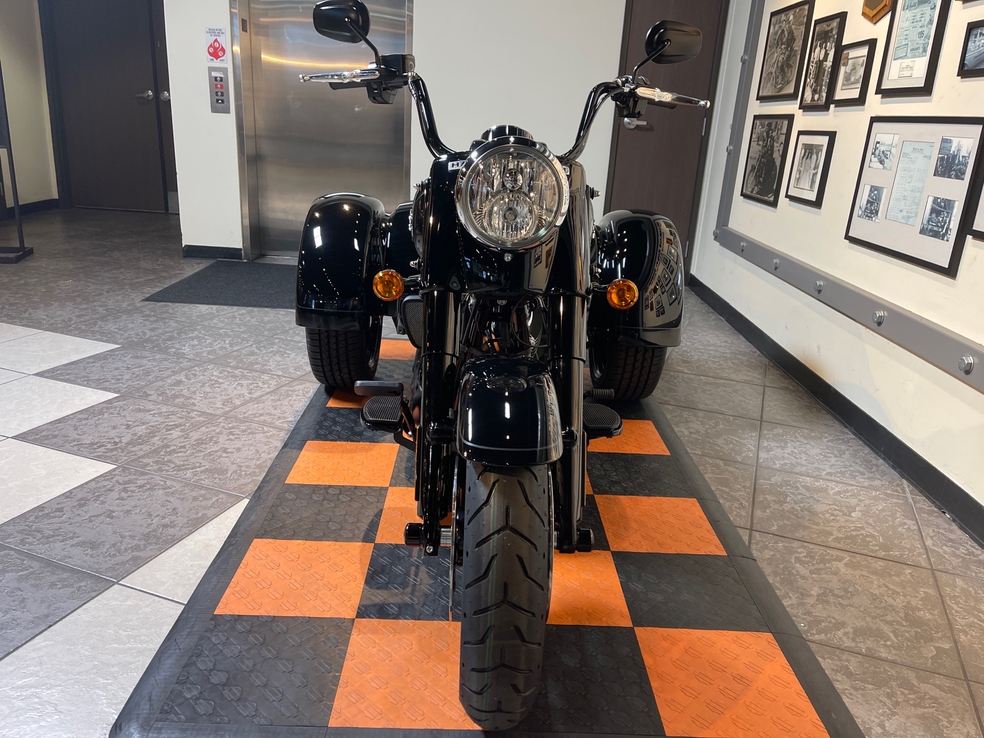 2023 Harley-Davidson Freewheeler® in Baldwin Park, California - Photo 11