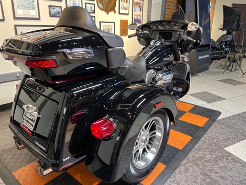 2022 Harley-Davidson Tri Glide® Ultra in Baldwin Park, California - Photo 5