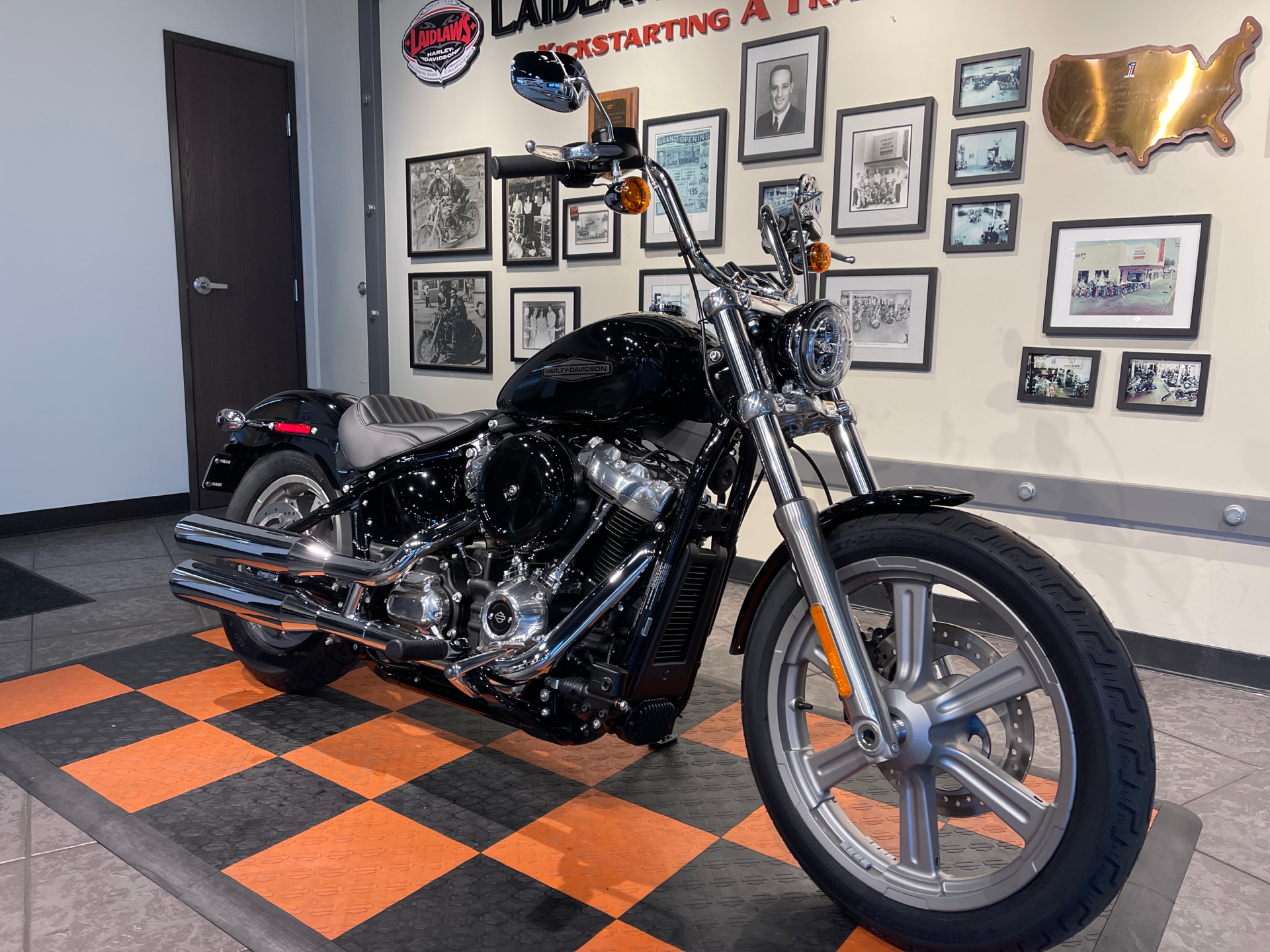 2022 Harley-Davidson Softail® Standard in Baldwin Park, California - Photo 2