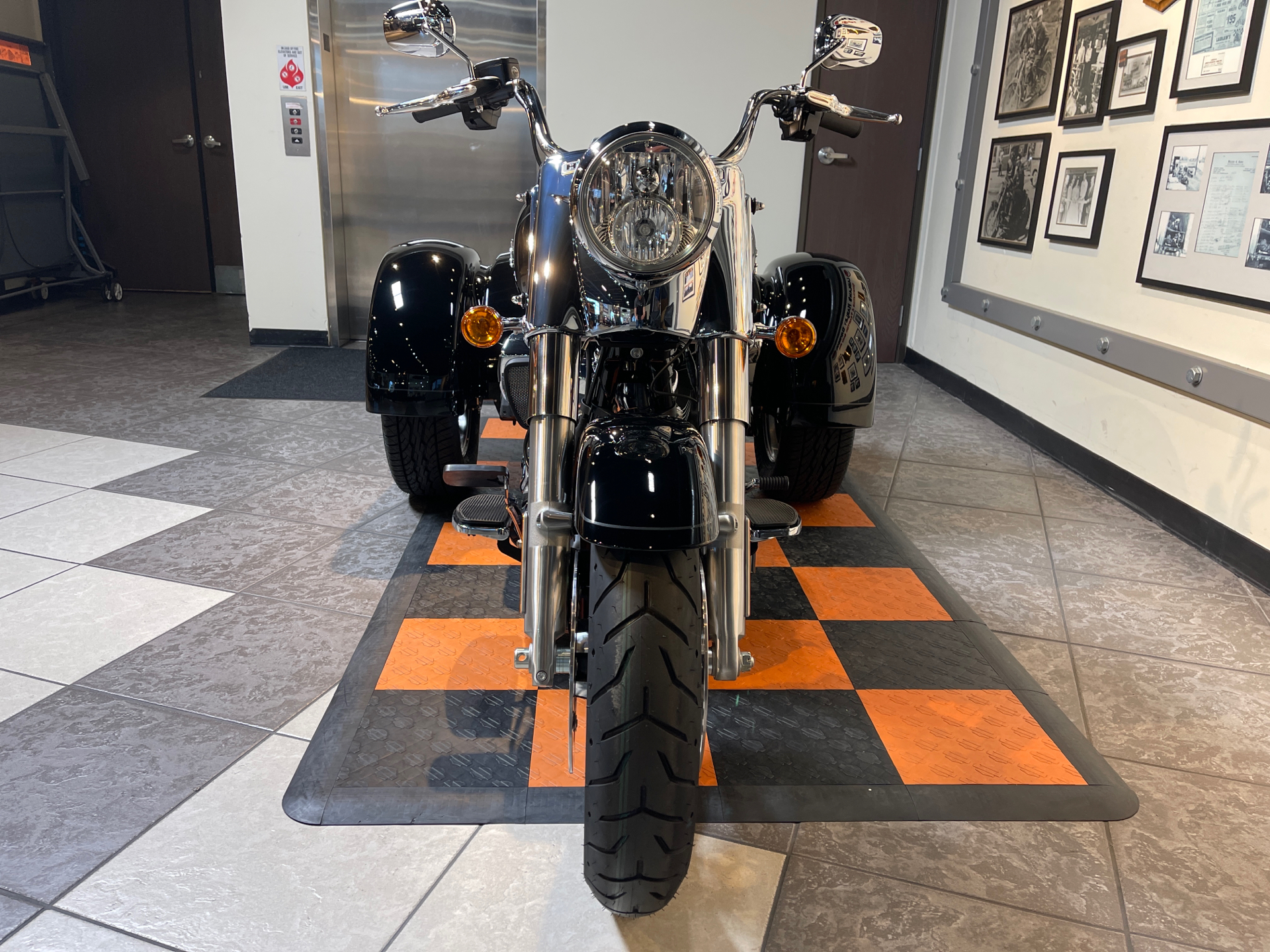 2022 Harley-Davidson Freewheeler® in Baldwin Park, California - Photo 10