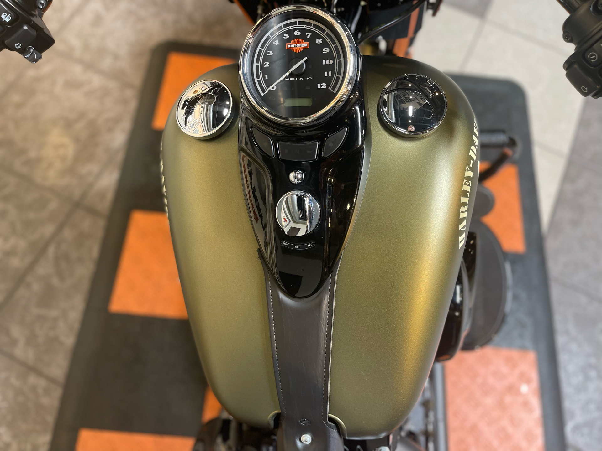 2017 Harley-Davidson Softail Slim® S in Baldwin Park, California - Photo 14