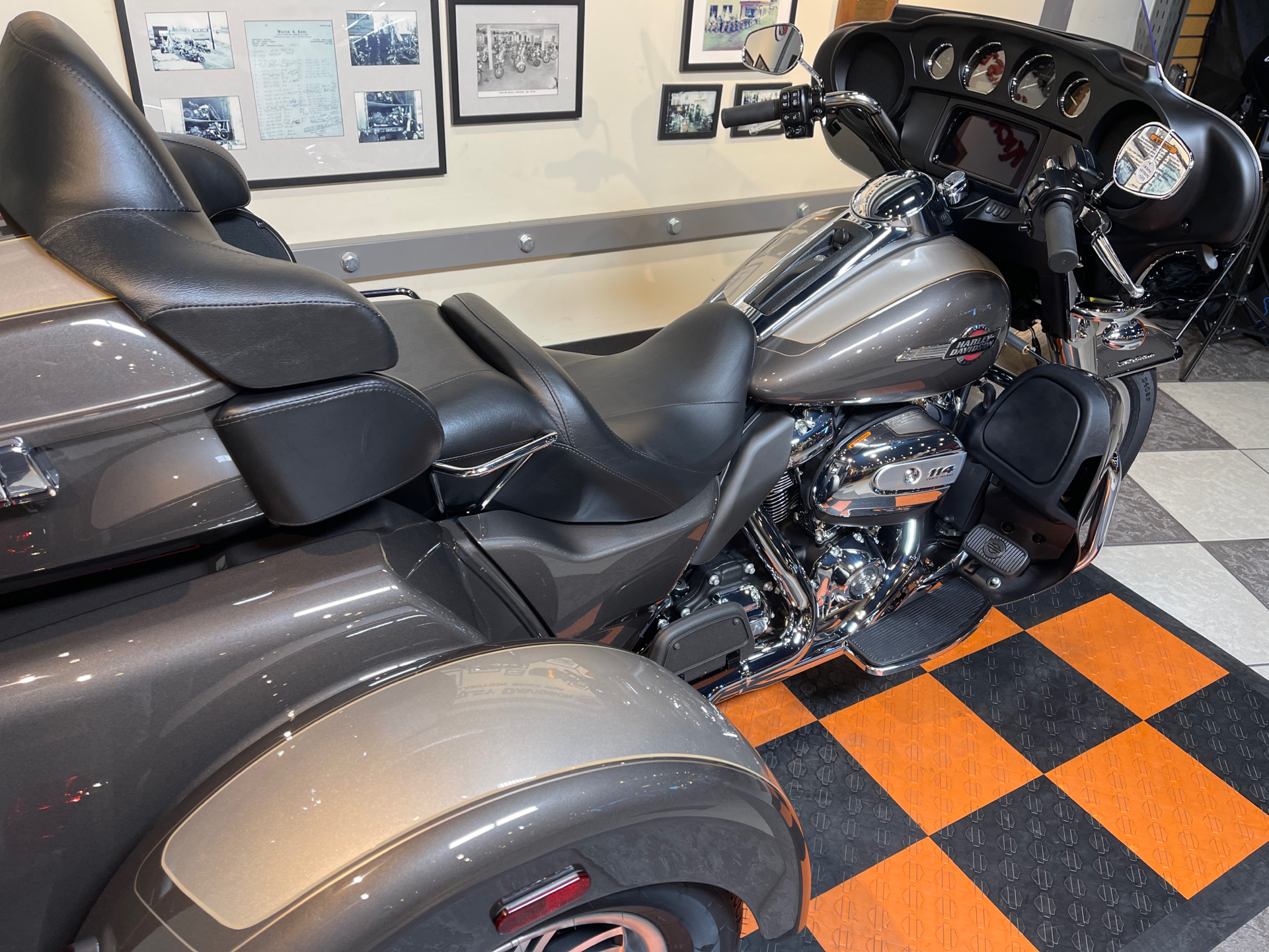 2023 Harley-Davidson Tri Glide® Ultra in Baldwin Park, California - Photo 14