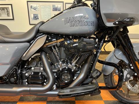 2022 Harley-Davidson Road Glide® ST in Baldwin Park, California - Photo 3