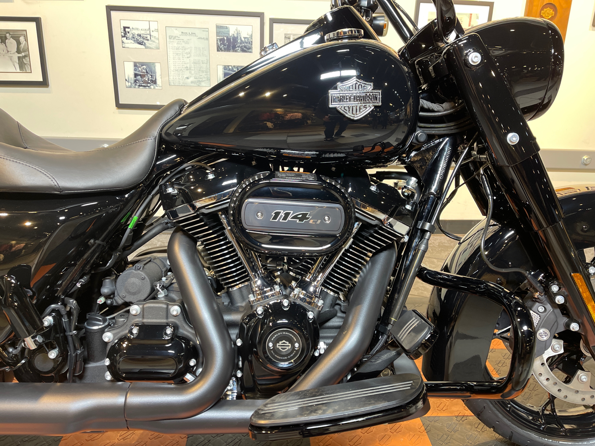 2022 Harley-Davidson Road King® Special in Baldwin Park, California - Photo 3