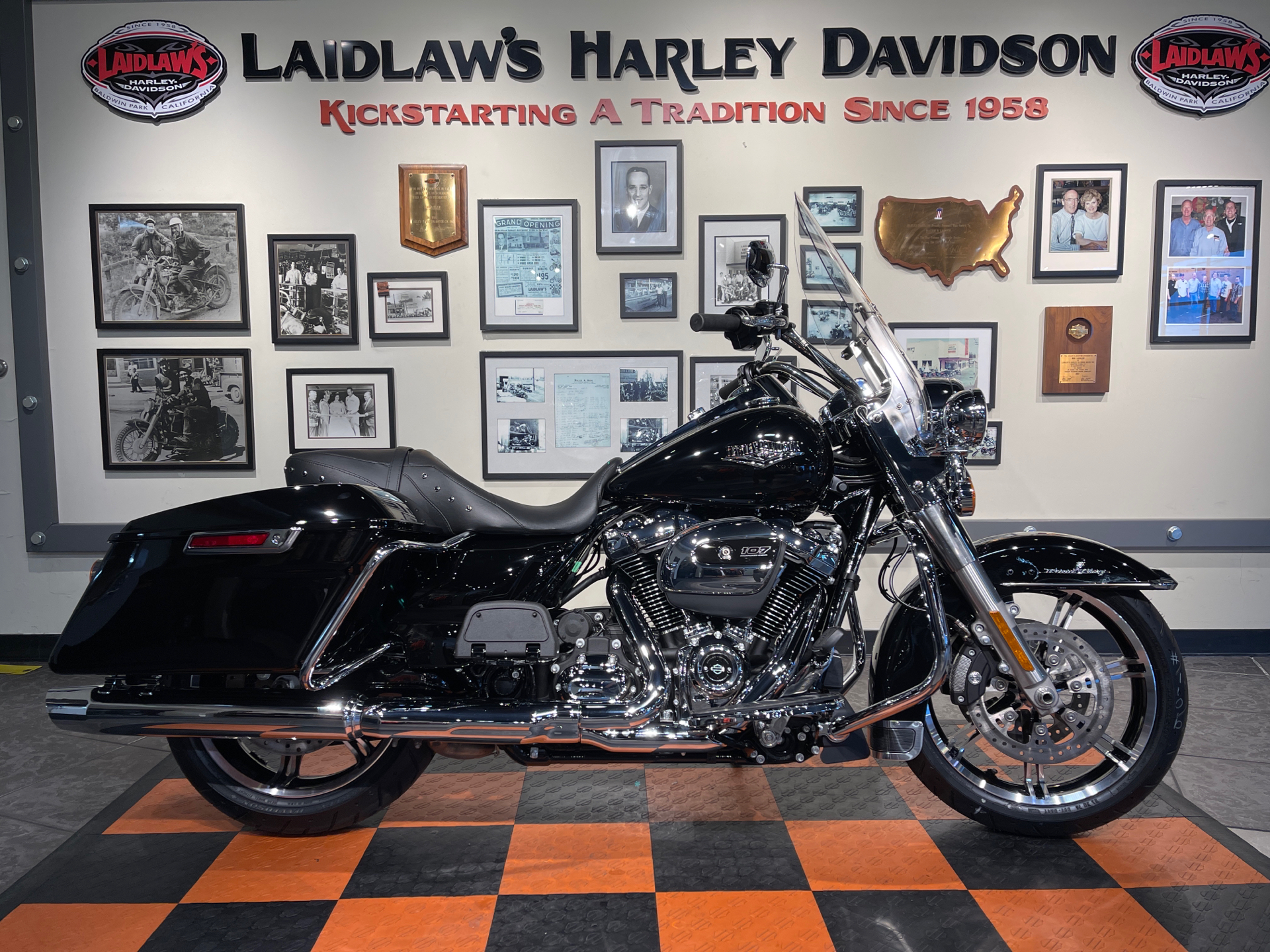 2022 Harley-Davidson® Road King® in Baldwin Park, California - Photo 1
