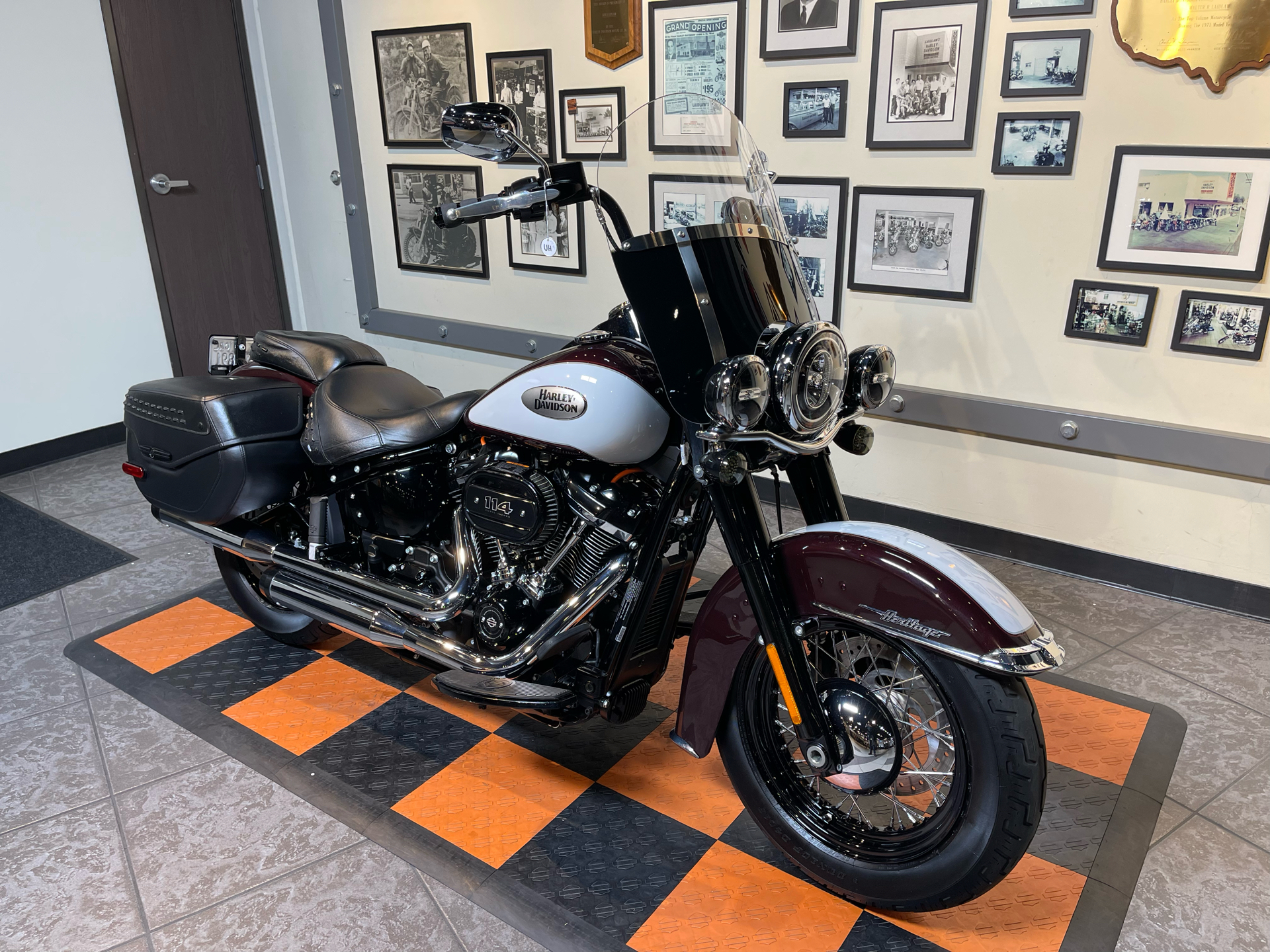 2021 Harley-Davidson Heritage Classic 114 in Baldwin Park, California - Photo 8