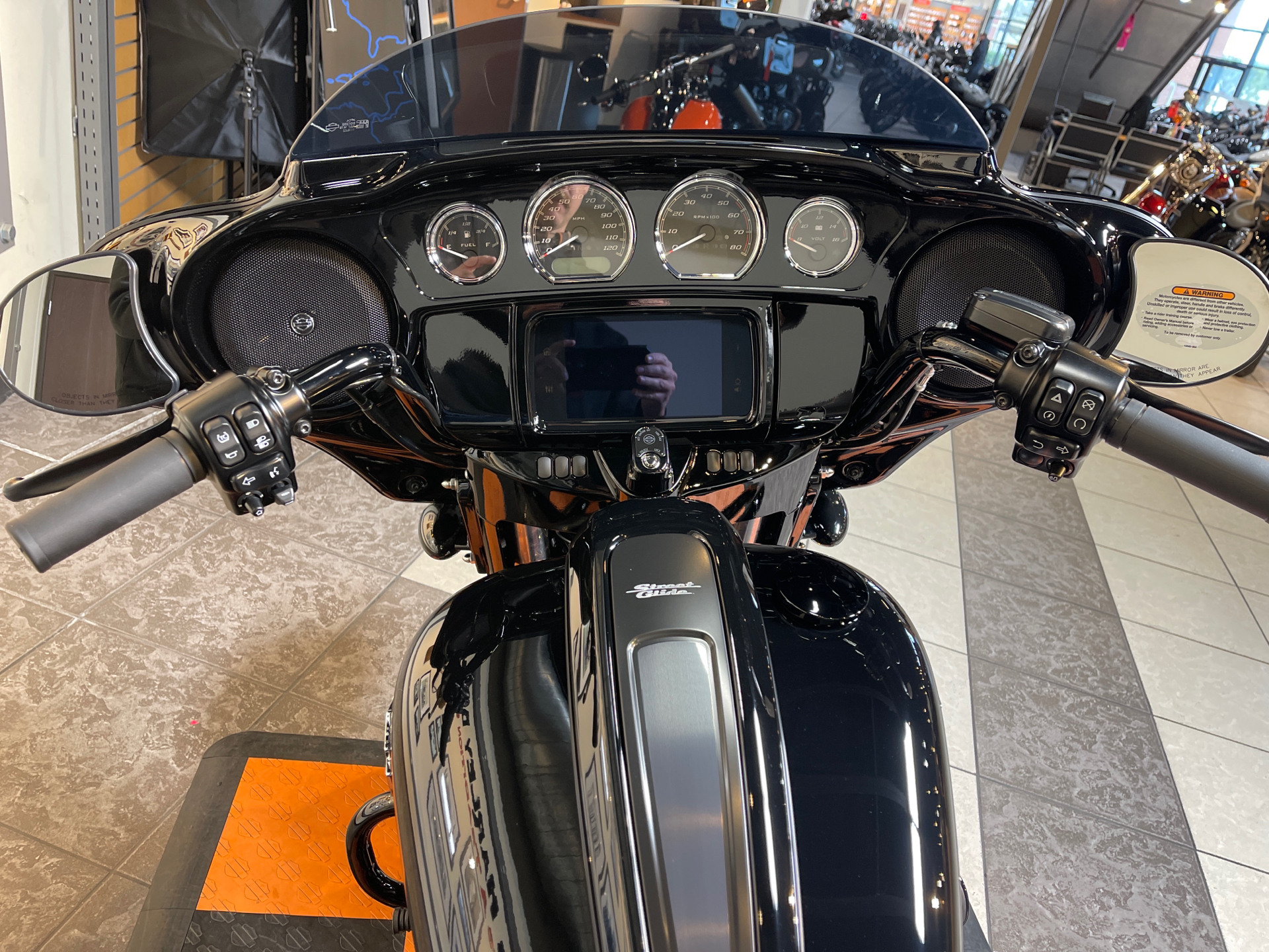 2023 Harley-Davidson Street Glide® Special in Baldwin Park, California - Photo 9