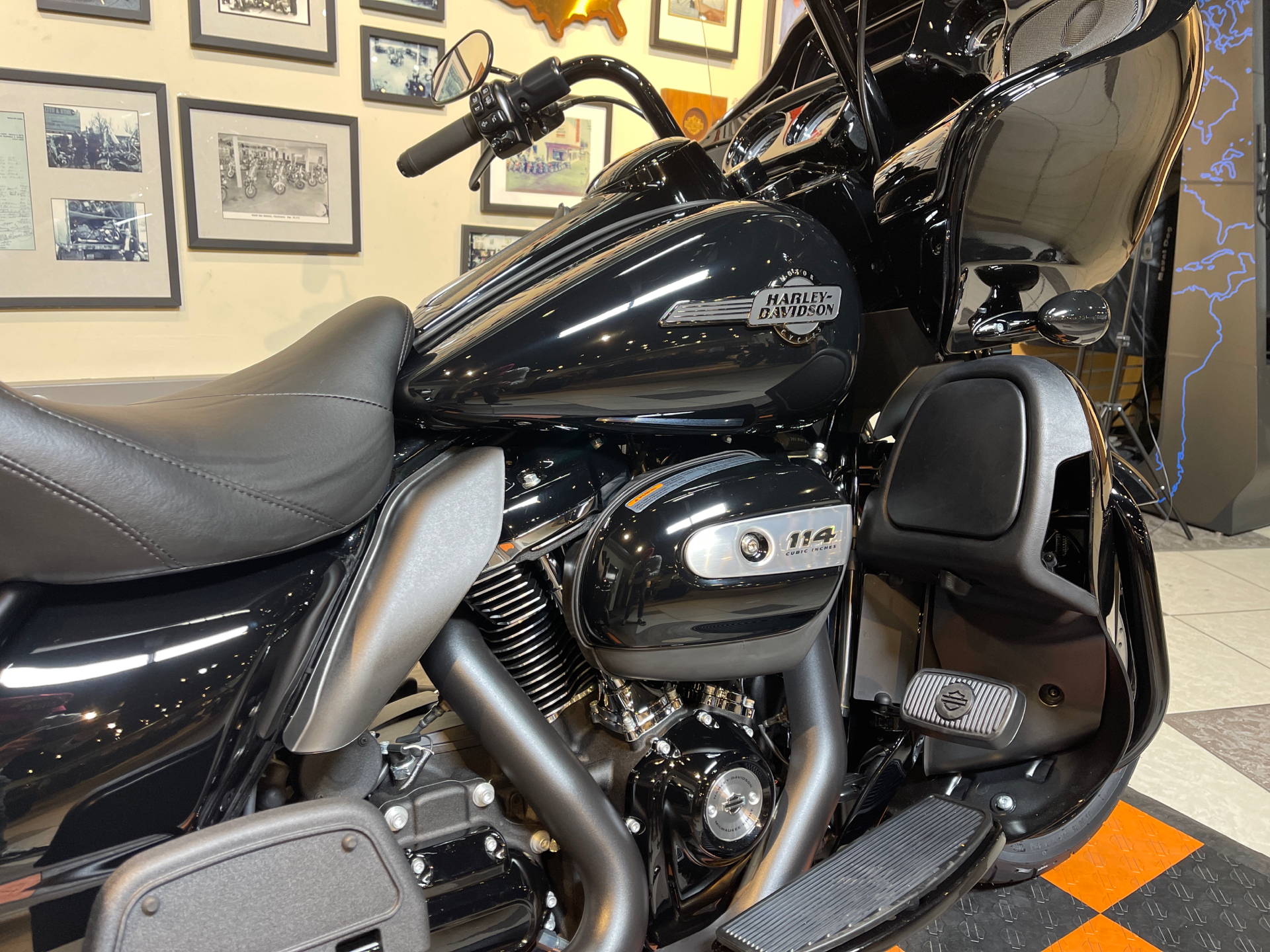 2023 Harley-Davidson Road Glide® Limited in Baldwin Park, California - Photo 13