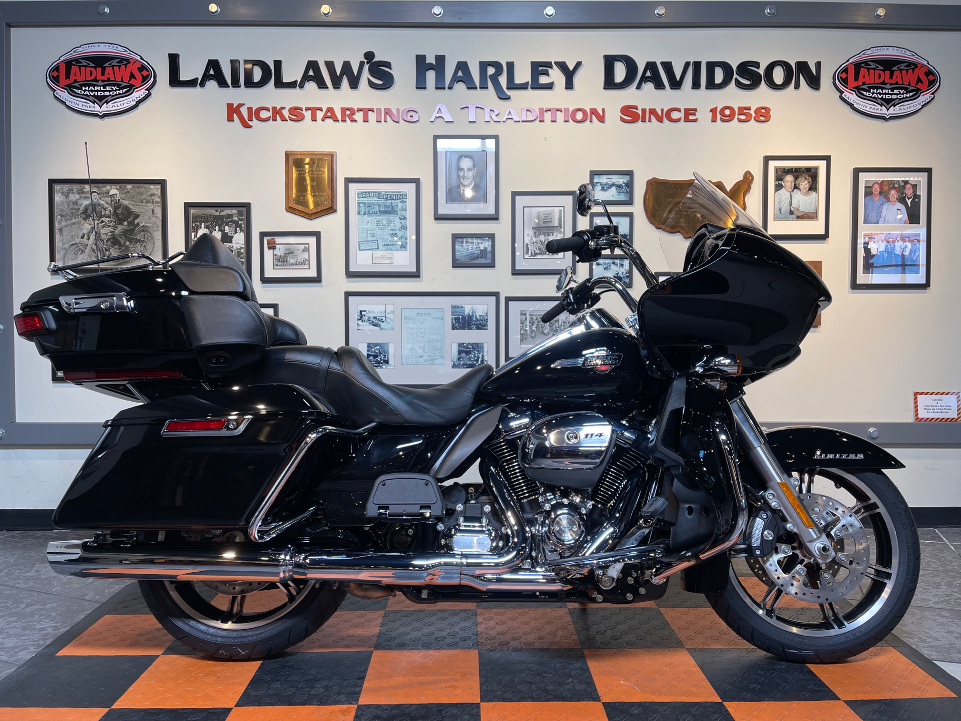 2023 Harley-Davidson Road Glide® Limited in Baldwin Park, California - Photo 1