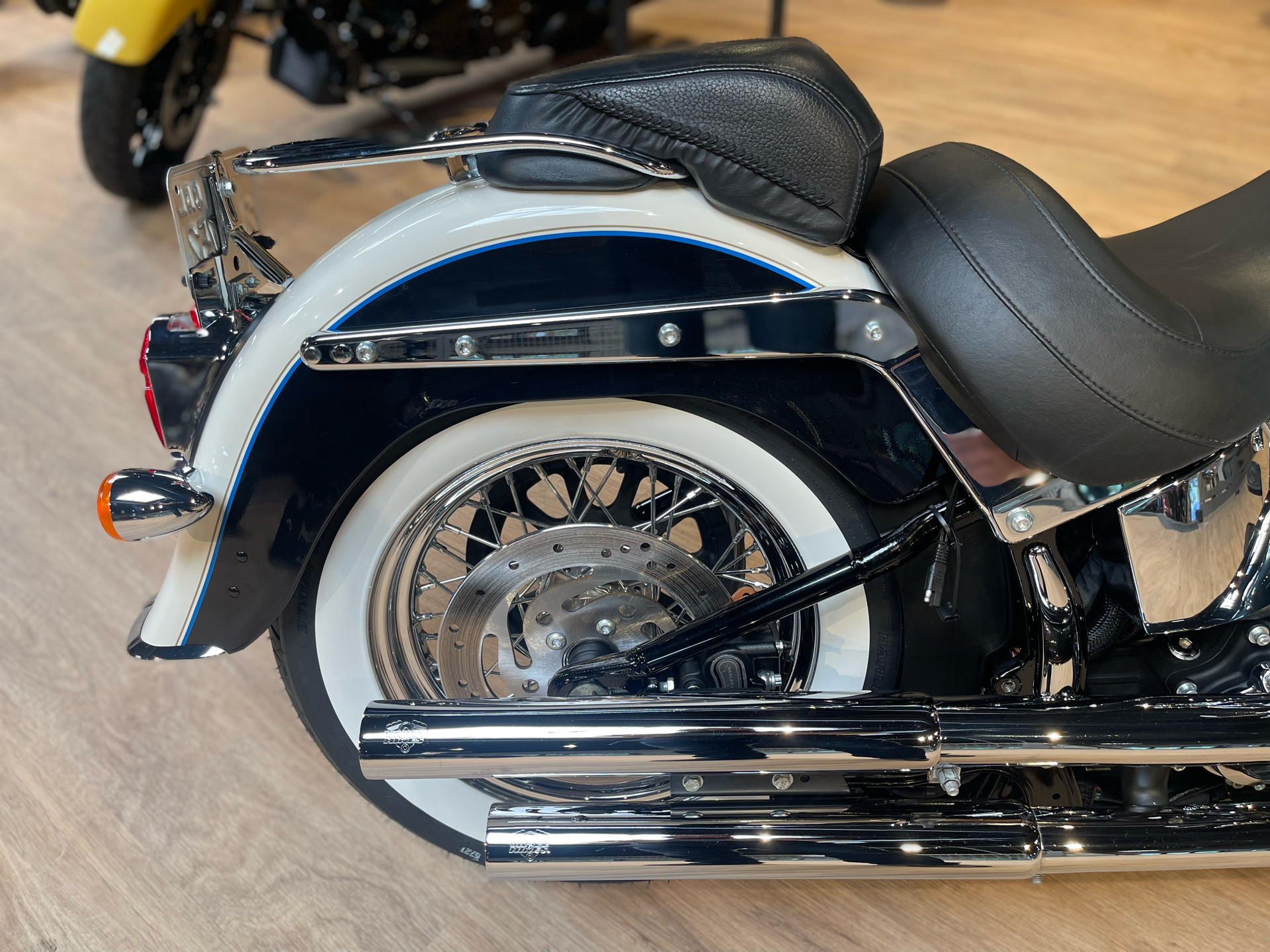 2012 Harley-Davidson Softail® Deluxe in Baldwin Park, California - Photo 11