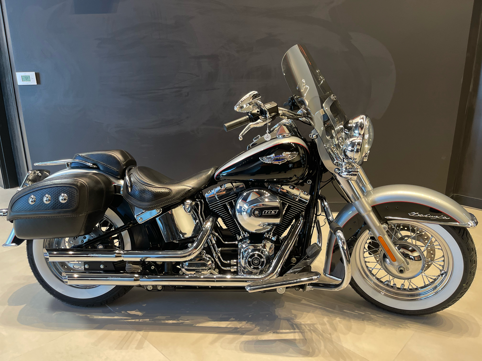 2016 Harley-Davidson Softail® Deluxe in Baldwin Park, California - Photo 2