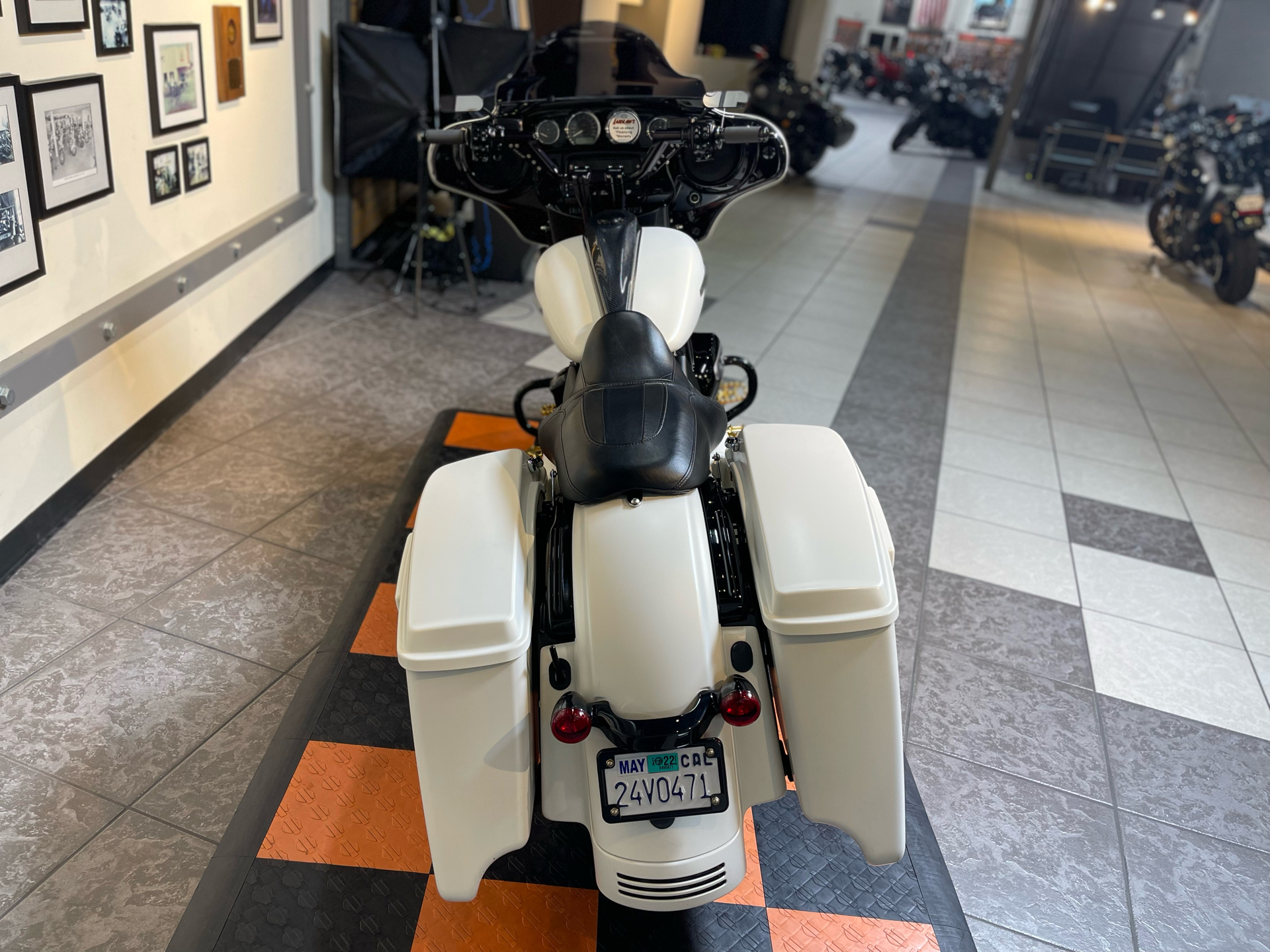 2018 Harley-Davidson Street Glide® Special in Baldwin Park, California - Photo 3