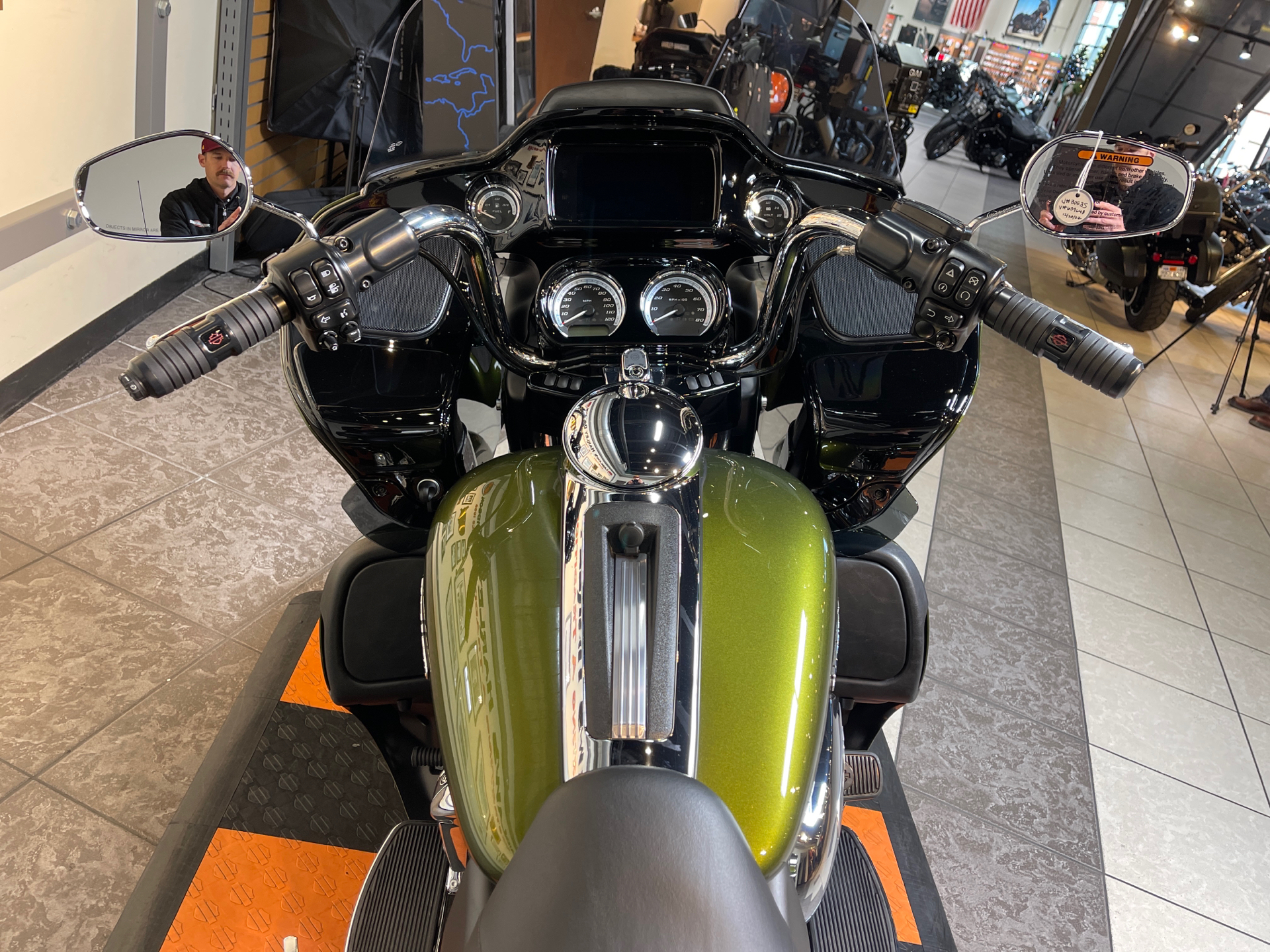 2022 Harley-Davidson Road Glide® Limited in Baldwin Park, California - Photo 6