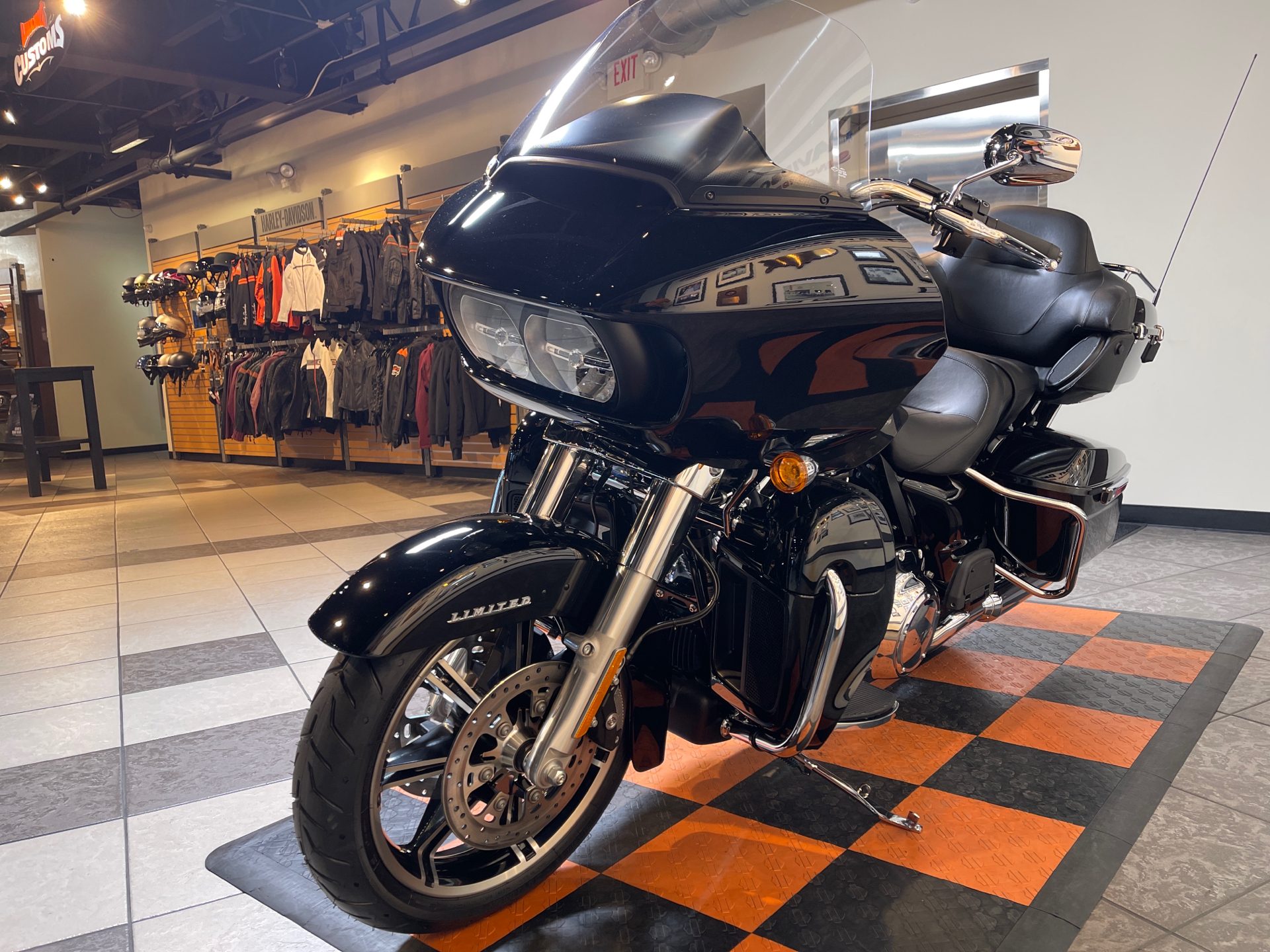 2022 Harley-Davidson Road Glide® Limited in Baldwin Park, California - Photo 10