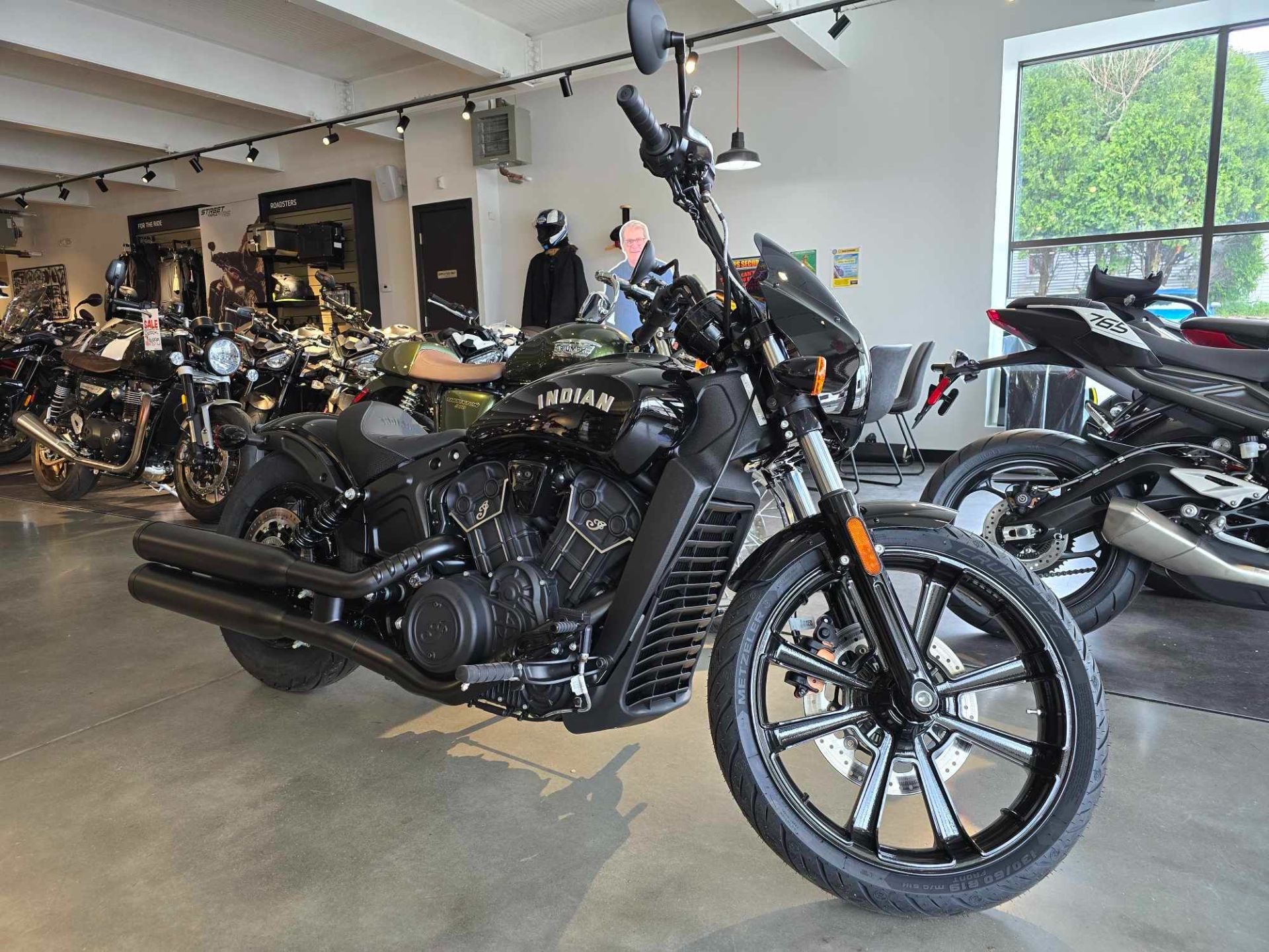 2024 Indian Motorcycle Scout® Rogue Sixty ABS in Norwich, Connecticut - Photo 2