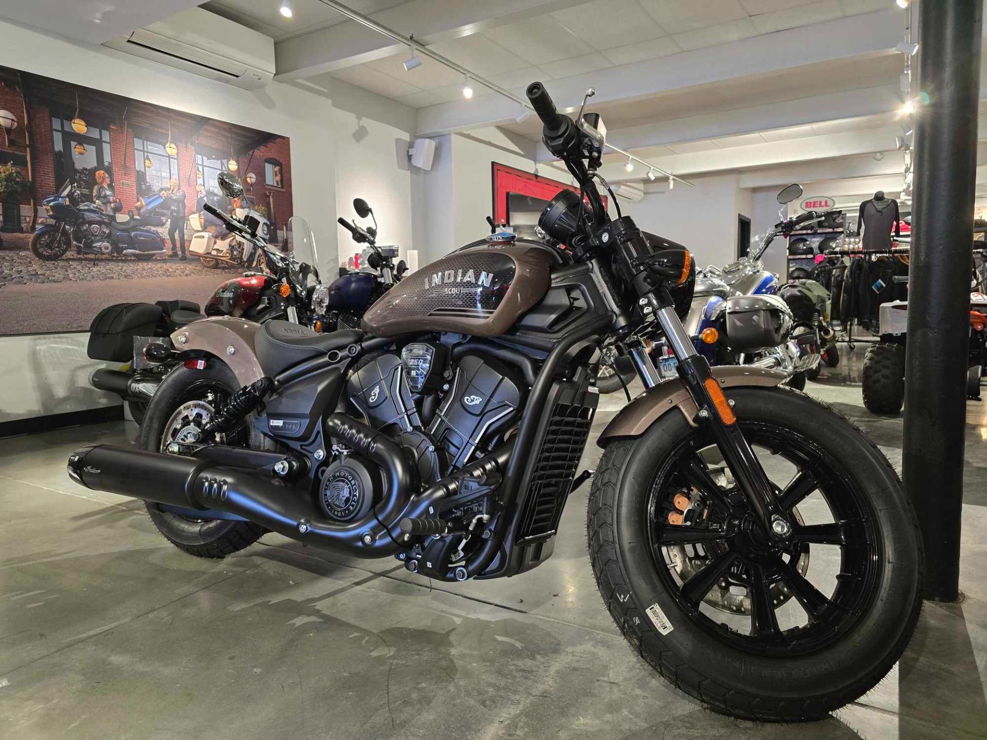 2025 Indian Motorcycle Scout® Bobber Limited +Tech in Norwich, Connecticut - Photo 5