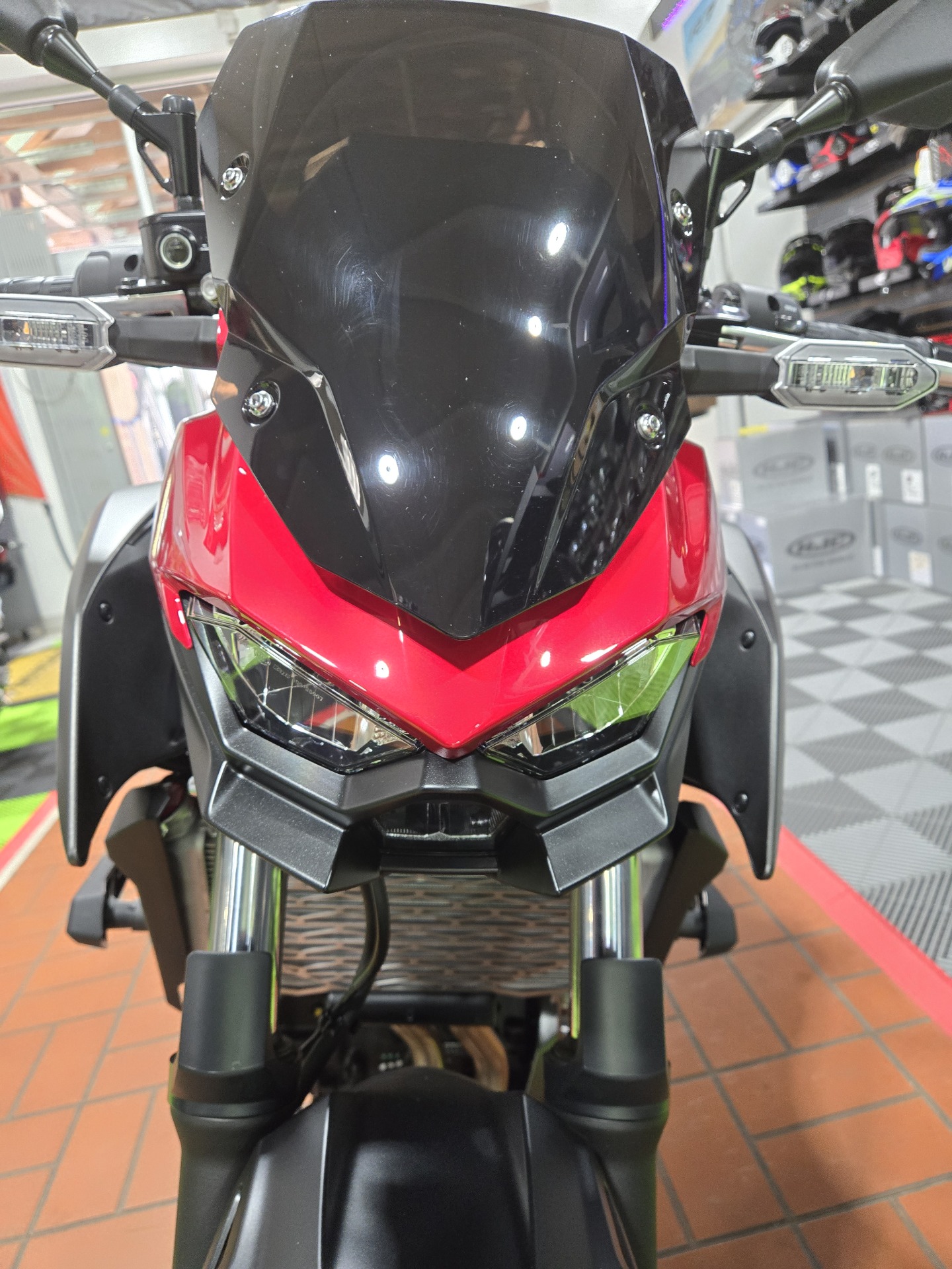 2024 Kawasaki Z500 SE ABS in Wake Forest, North Carolina - Photo 3