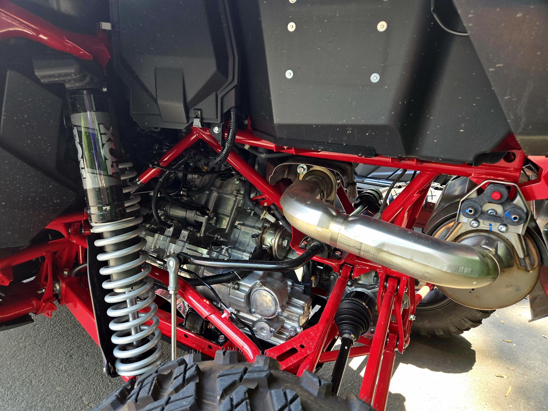 2024 Honda Talon 1000R FOX Live Valve in Wake Forest, North Carolina - Photo 7