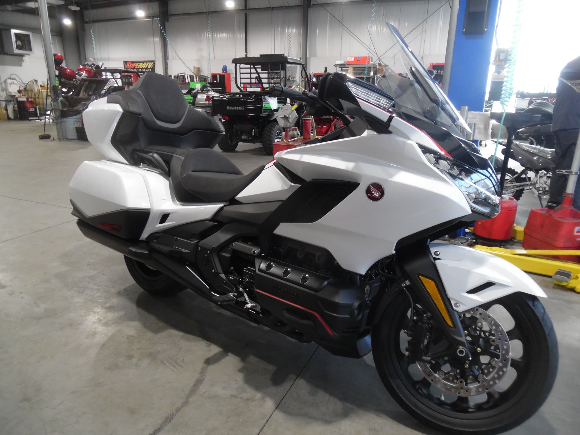 2024 Honda Gold Wing Tour Automatic DCT in Wake Forest, North Carolina - Photo 3