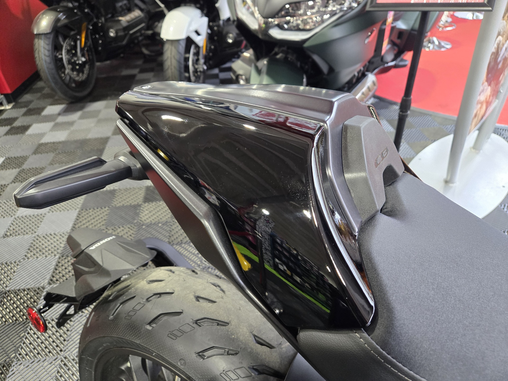 2024 Honda CB1000R Black Edition in Wake Forest, North Carolina - Photo 17