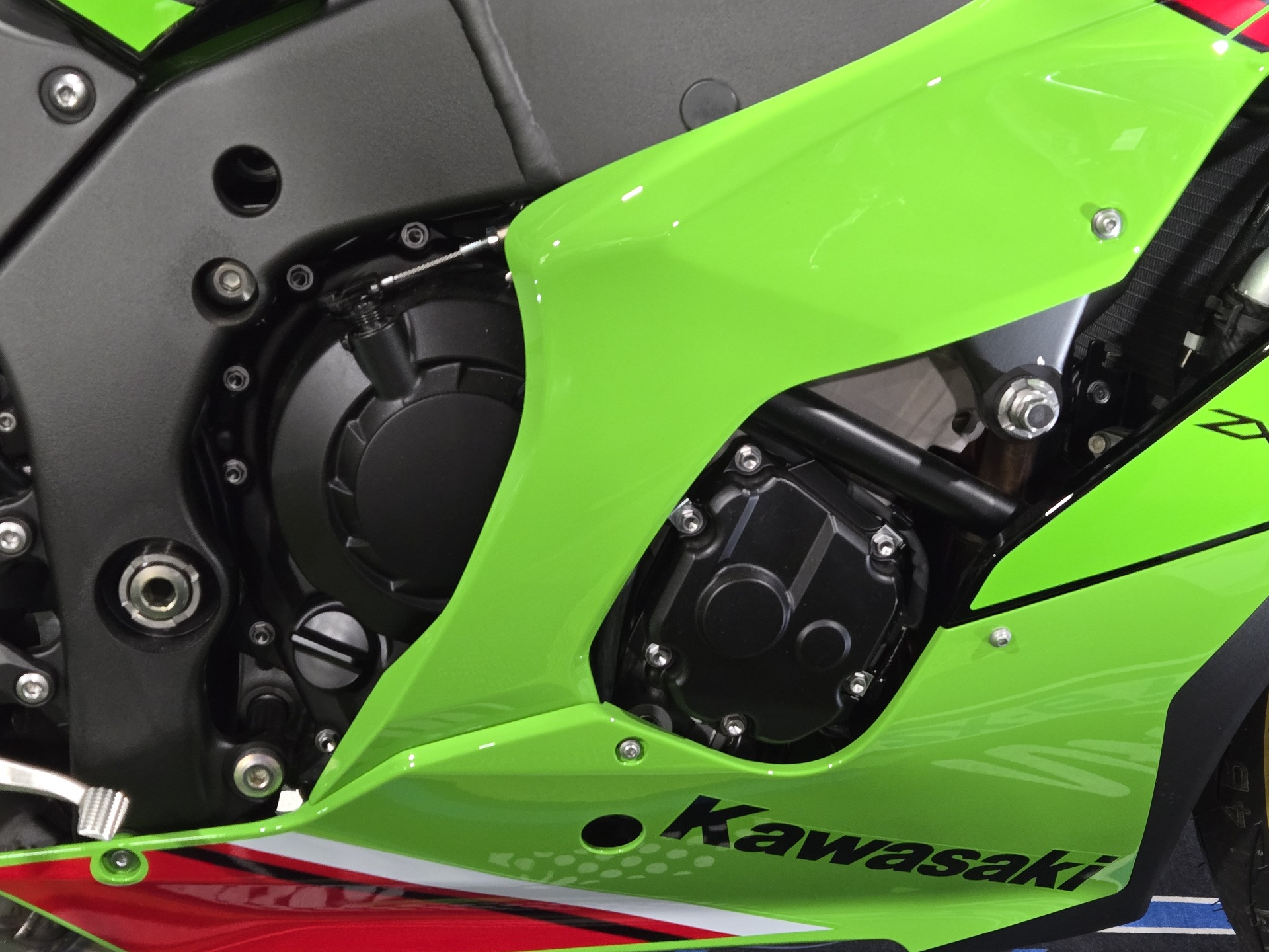 2024 Kawasaki Ninja ZX-10R ABS KRT Edition in Wake Forest, North Carolina - Photo 18