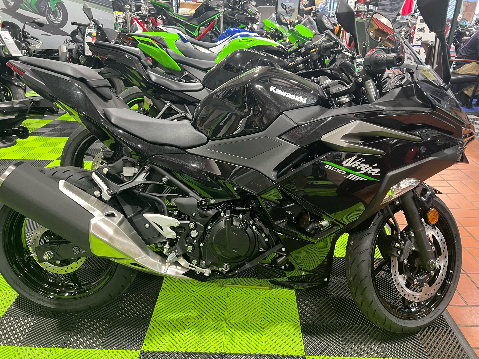 2024 Kawasaki Ninja 500 ABS in Wake Forest, North Carolina - Photo 4