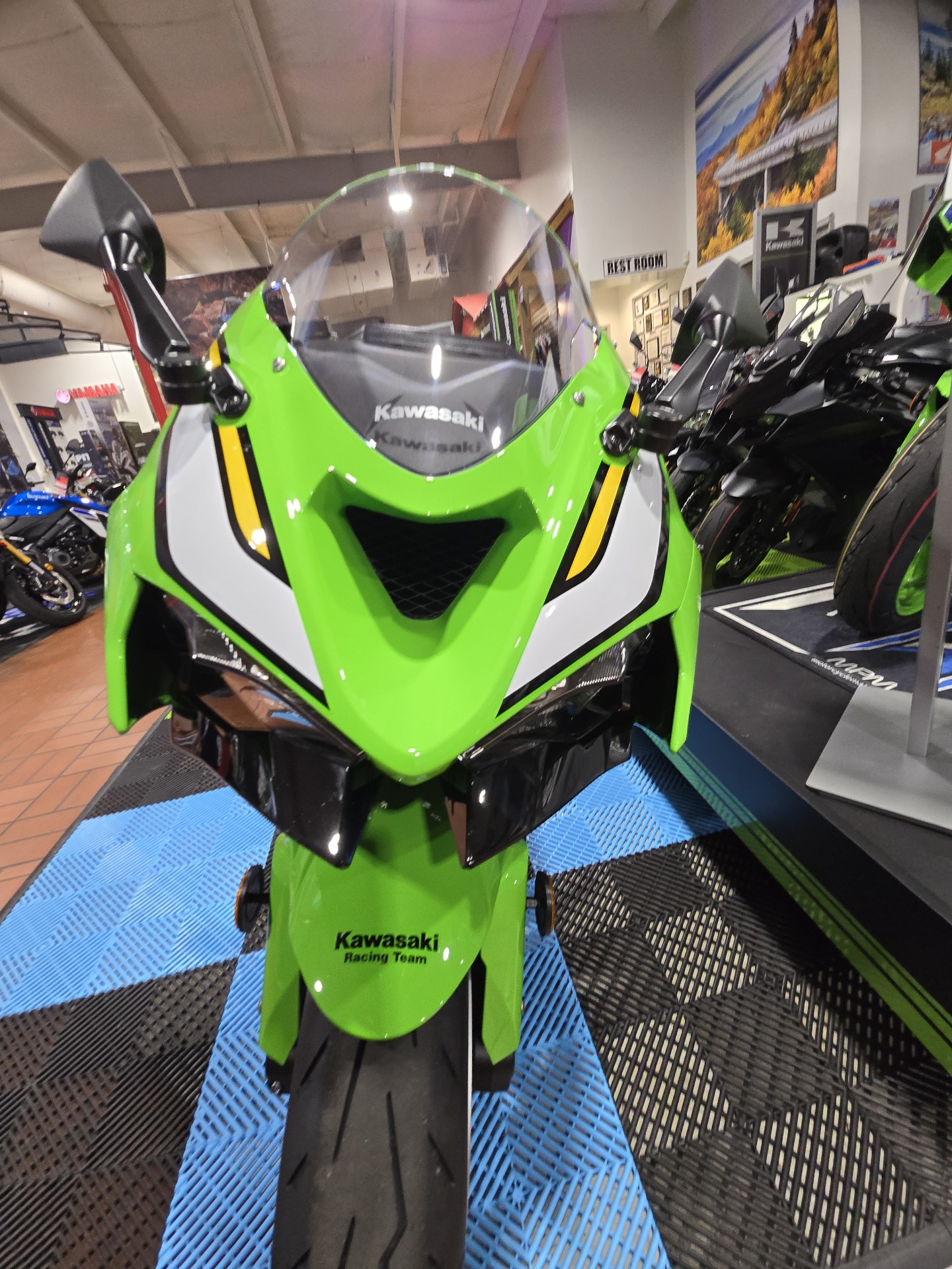 2025 Kawasaki Ninja ZX-6R KRT Edition ABS in Wake Forest, North Carolina - Photo 6