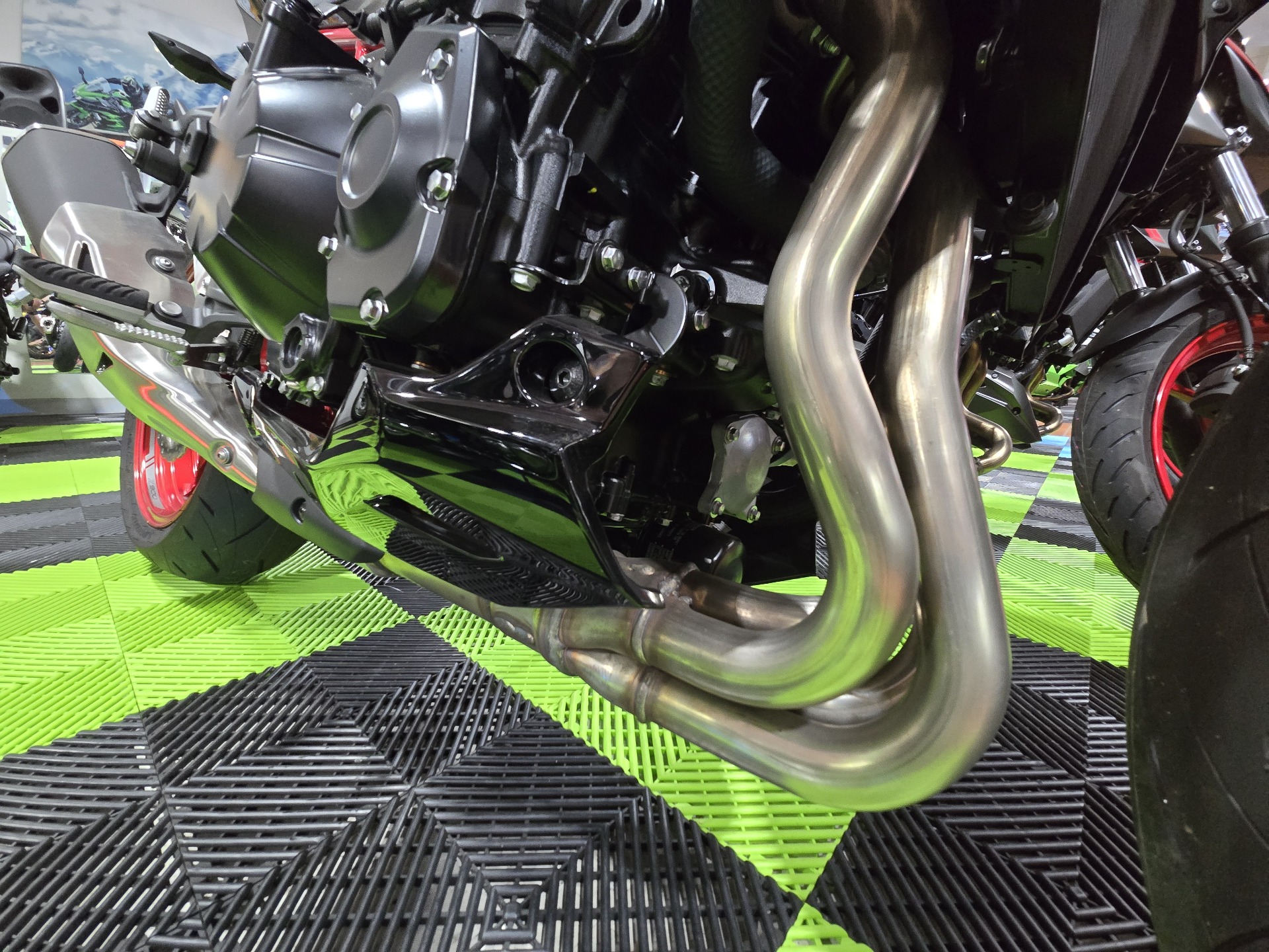 2024 Kawasaki Z900 ABS in Wake Forest, North Carolina - Photo 14